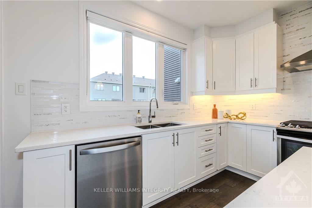 Photo 13 of 910 Rubicon Place, Ottawa, Kanata - Emerald Meadows/Trailwest — HOMEH