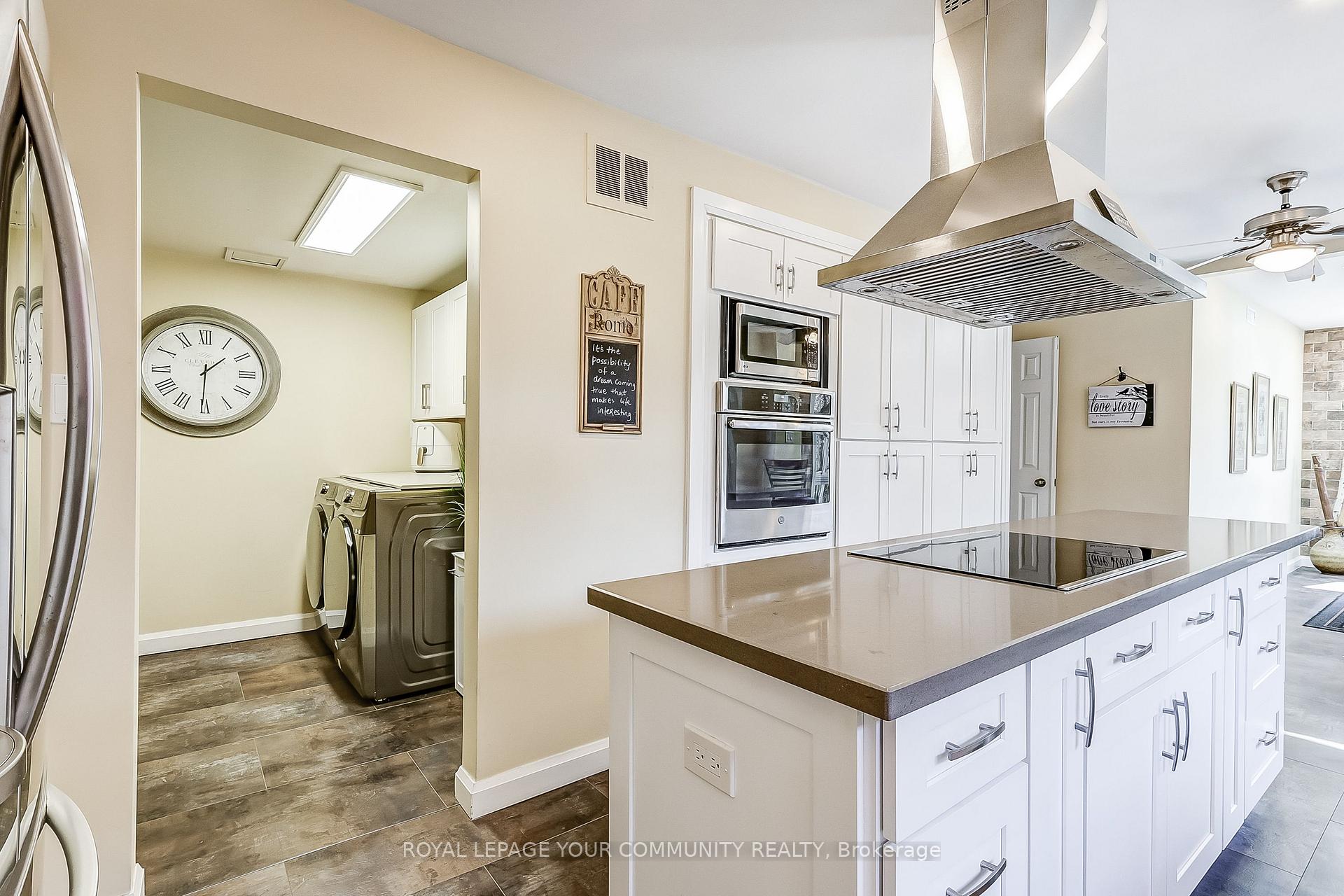 Photo 15 of 125 Reeve Drive, Markham, Markham Village — HOMEH