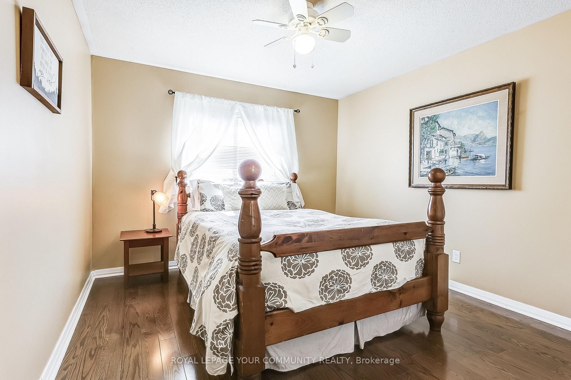 Photo 23 of 125 Reeve Drive, Markham, Markham Village — HOMEH