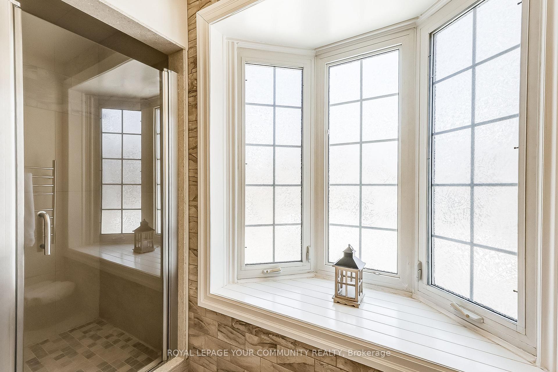 Photo 27 of 125 Reeve Drive, Markham, Markham Village — HOMEH