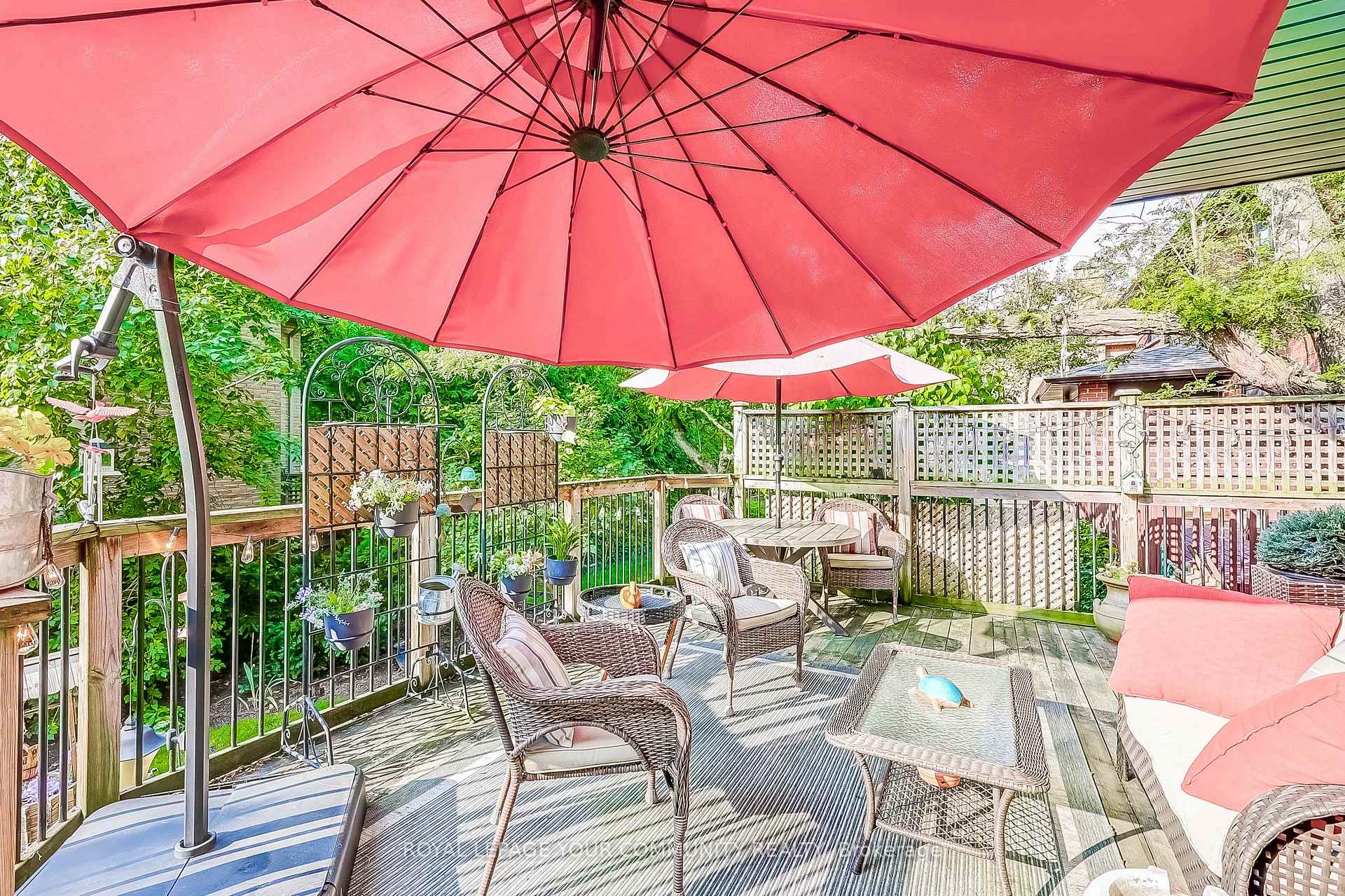 Photo 35 of 125 Reeve Drive, Markham, Markham Village — HOMEH
