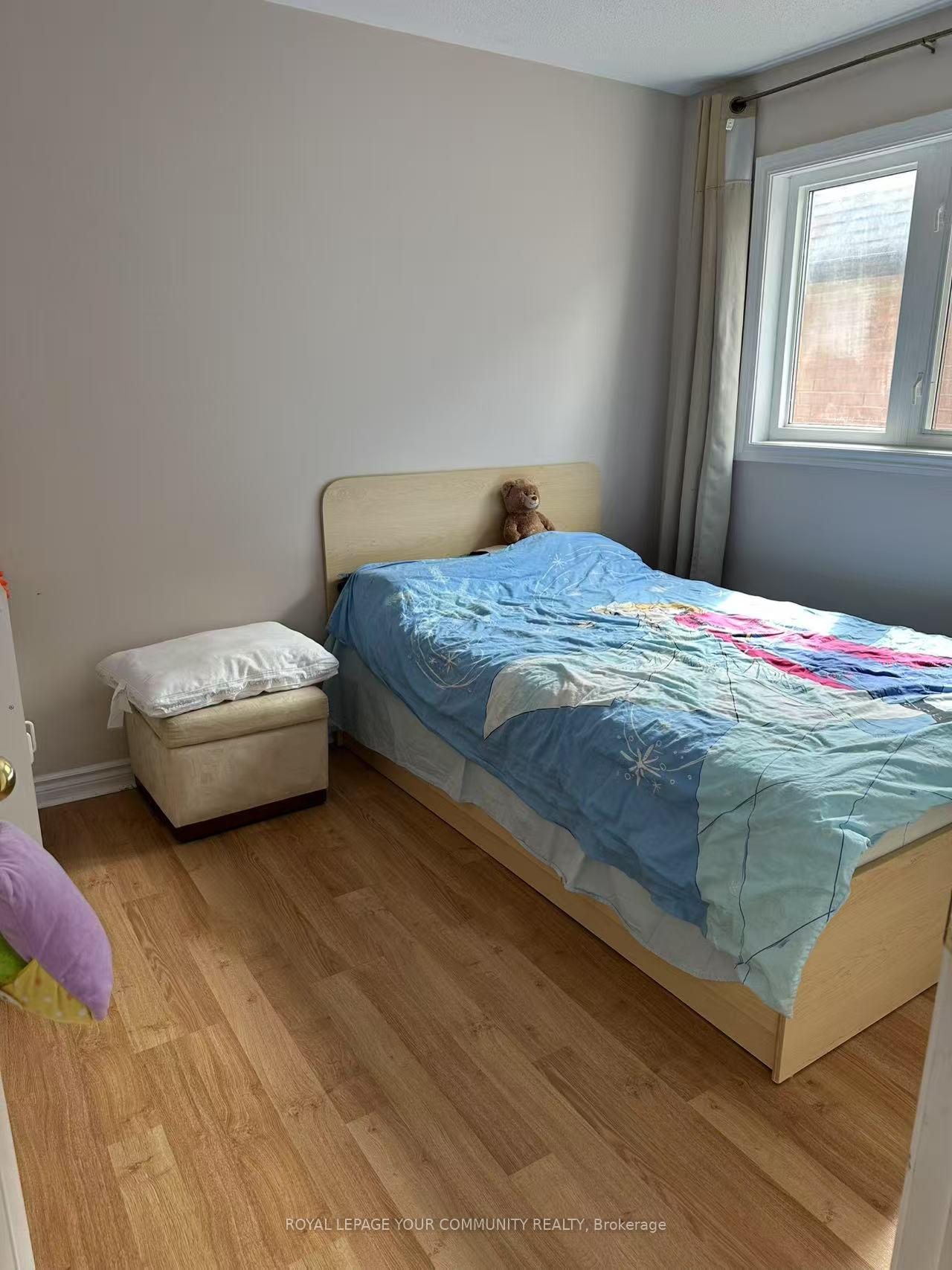 Photo 9 of 37 Elmrill Road, Markham, Berczy — HOMEH