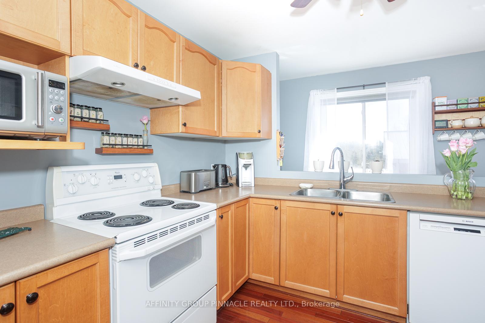 Photo 32 of 51 King Street, Kawartha Lakes, Woodville — HOMEH
