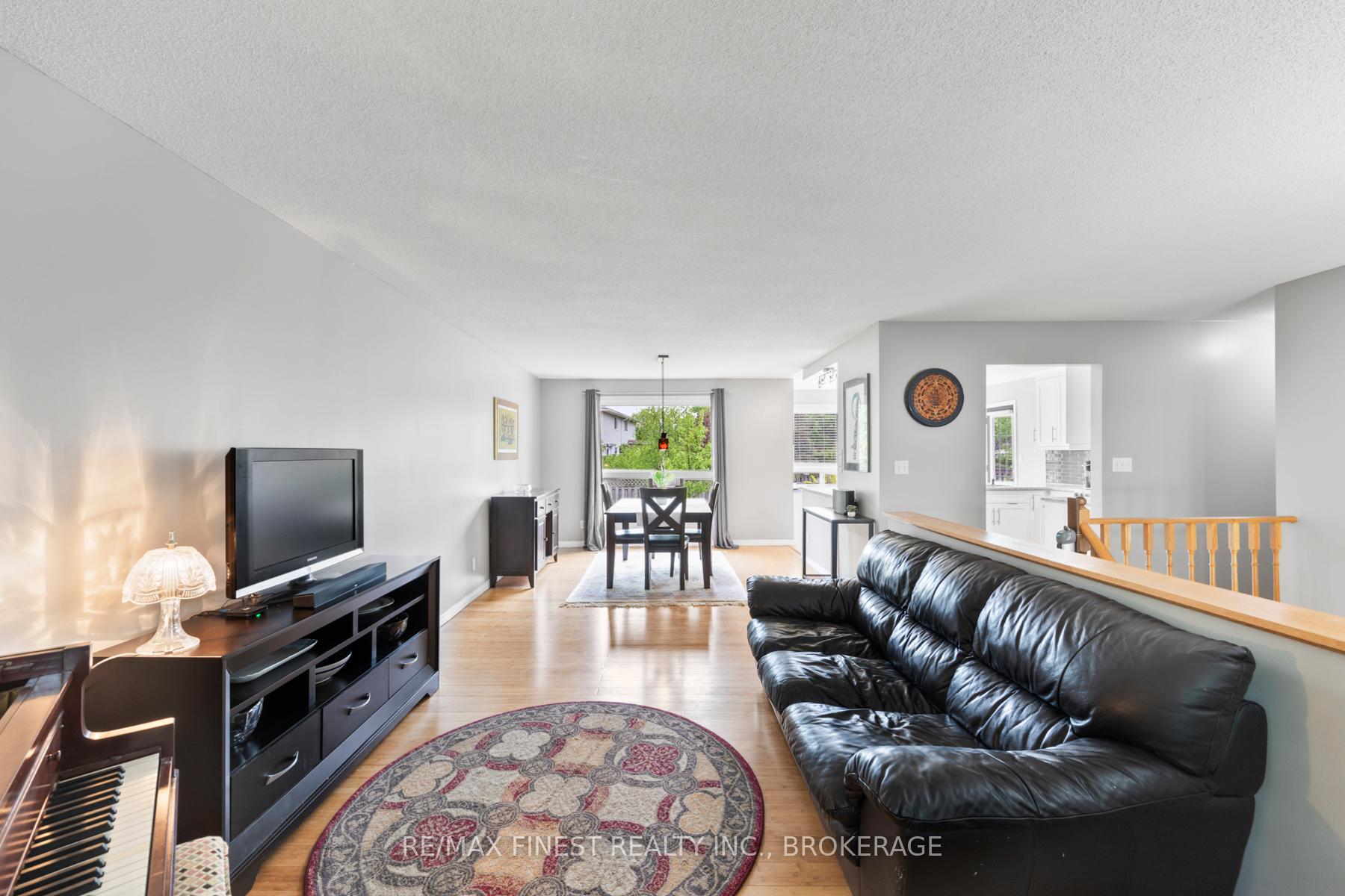 Photo 10 of 80 Barker Drive, Kingston, Kingston East (Incl Barret Crt) — HOMEH