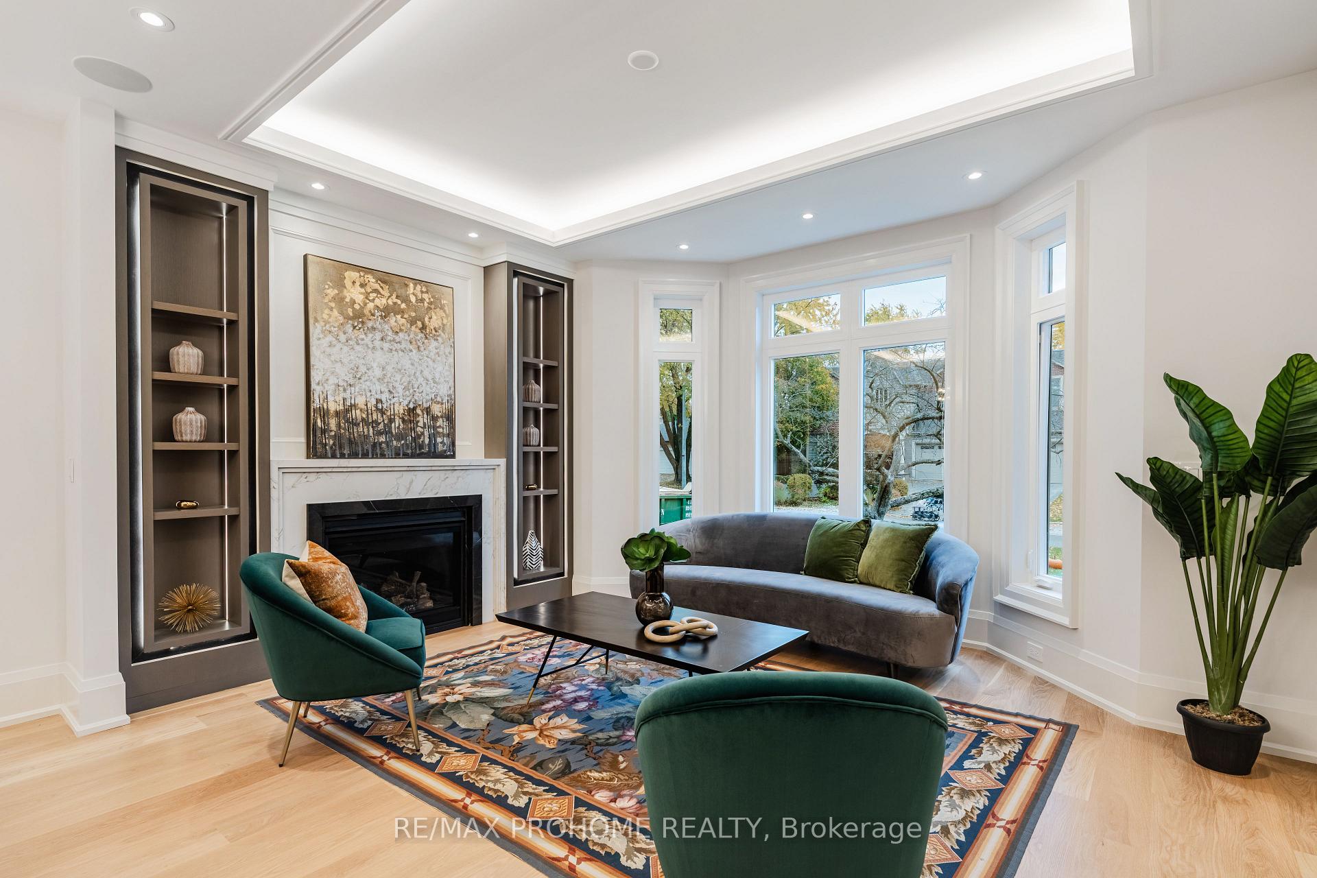 Photo 6 of 164 Krieghoff Avenue, Markham, Unionville — HOMEH