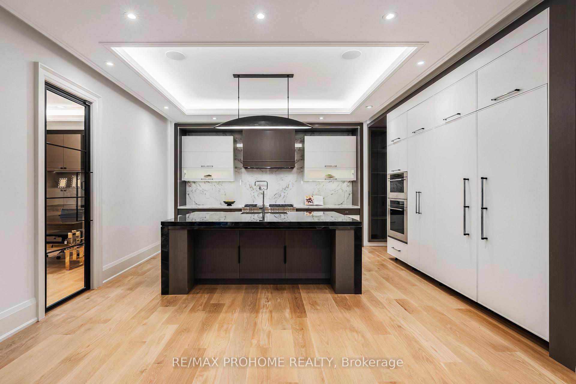 Photo 12 of 164 Krieghoff Avenue, Markham, Unionville — HOMEH