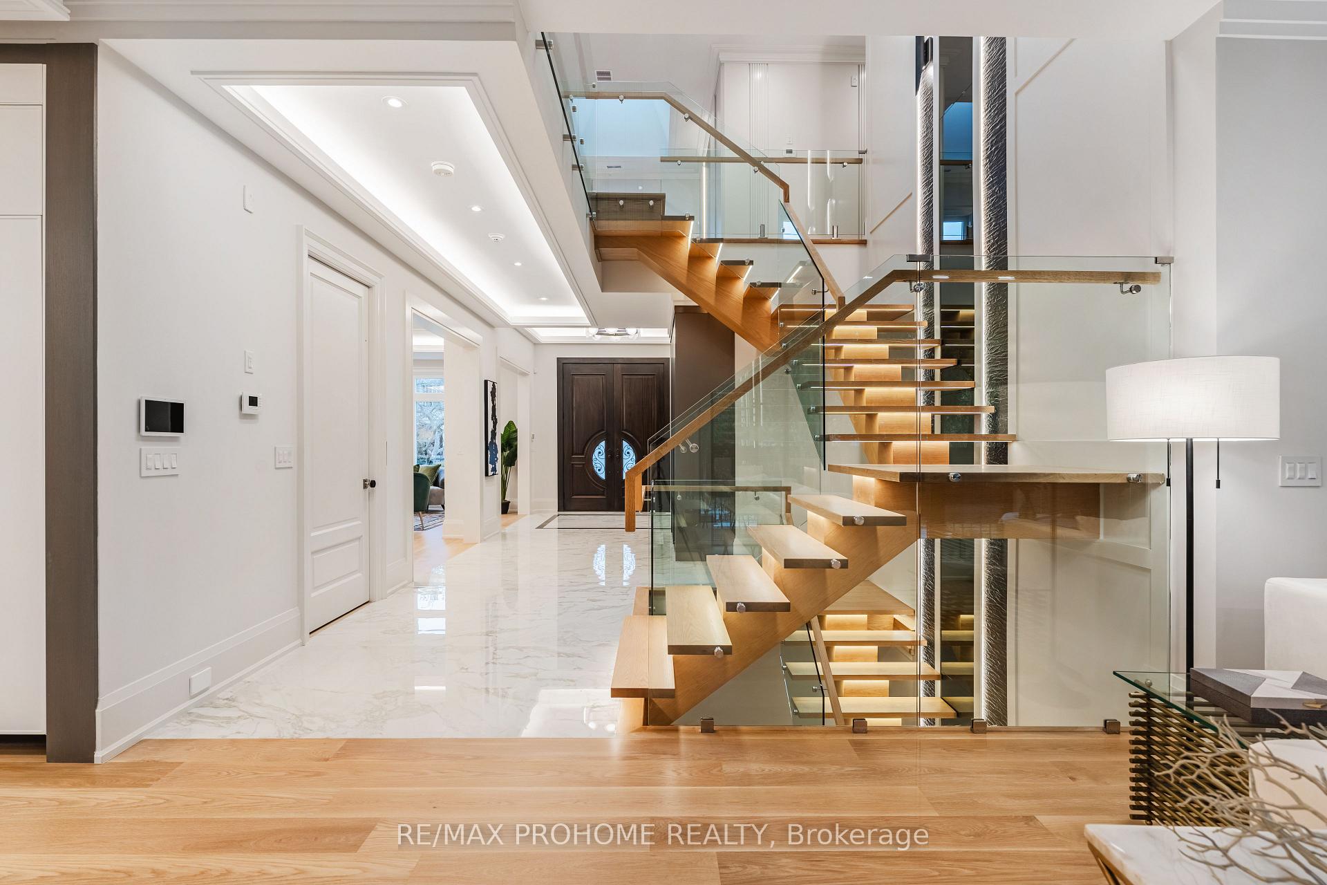 Photo 17 of 164 Krieghoff Avenue, Markham, Unionville — HOMEH