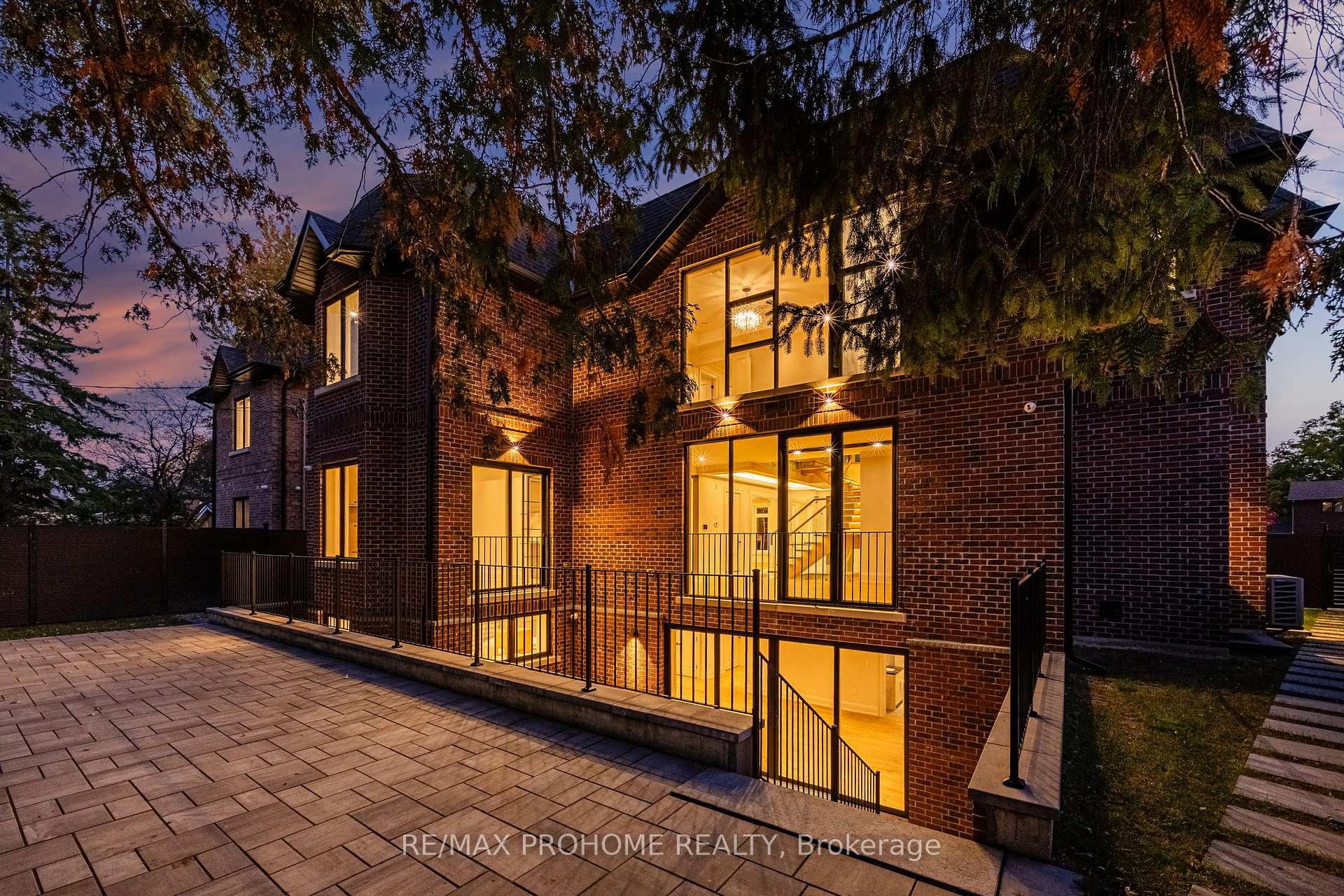 Photo 39 of 164 Krieghoff Avenue, Markham, Unionville — HOMEH