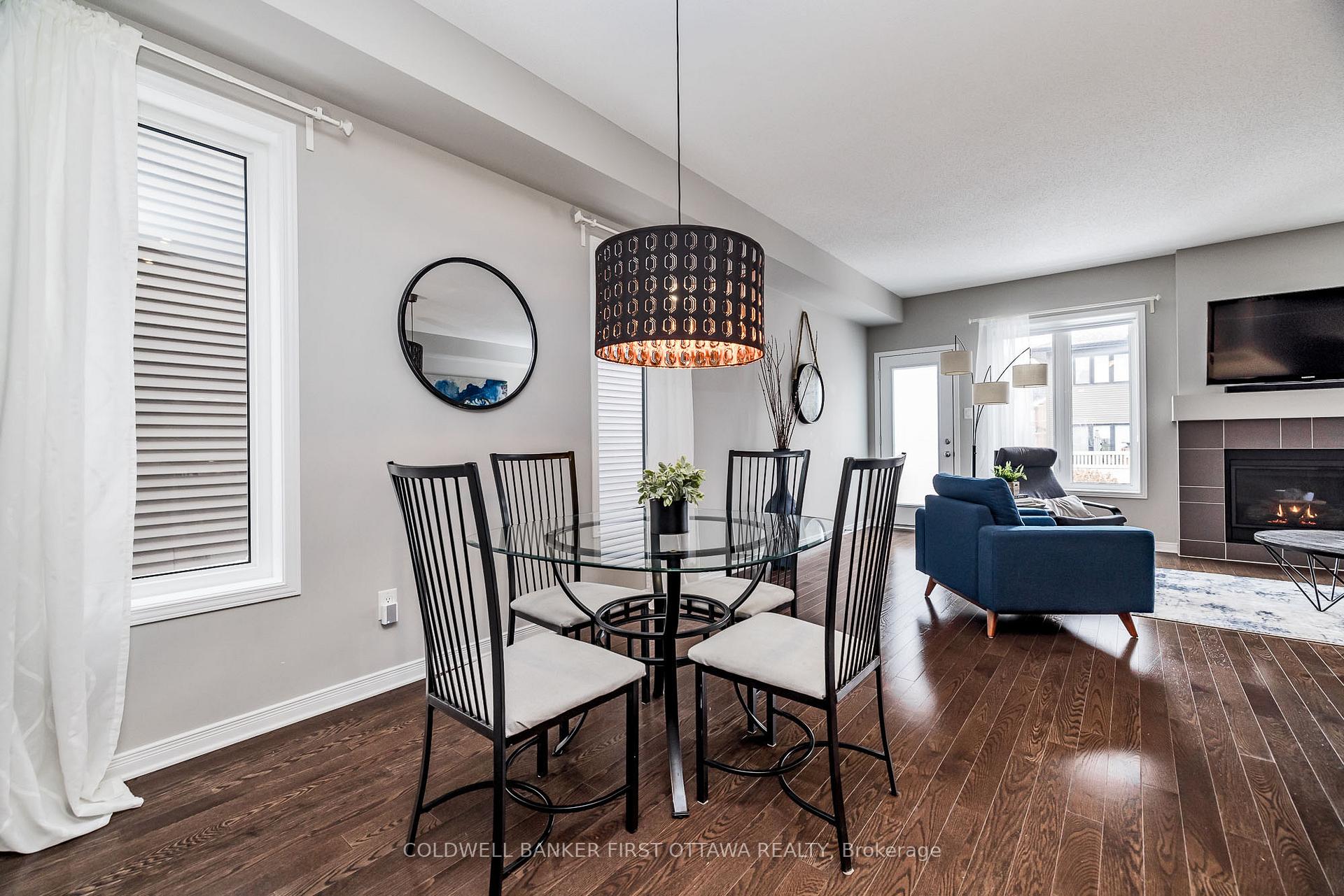 Photo 12 of 521 Rouncey Road, Ottawa, Kanata - Emerald Meadows/Trailwest — HOMEH