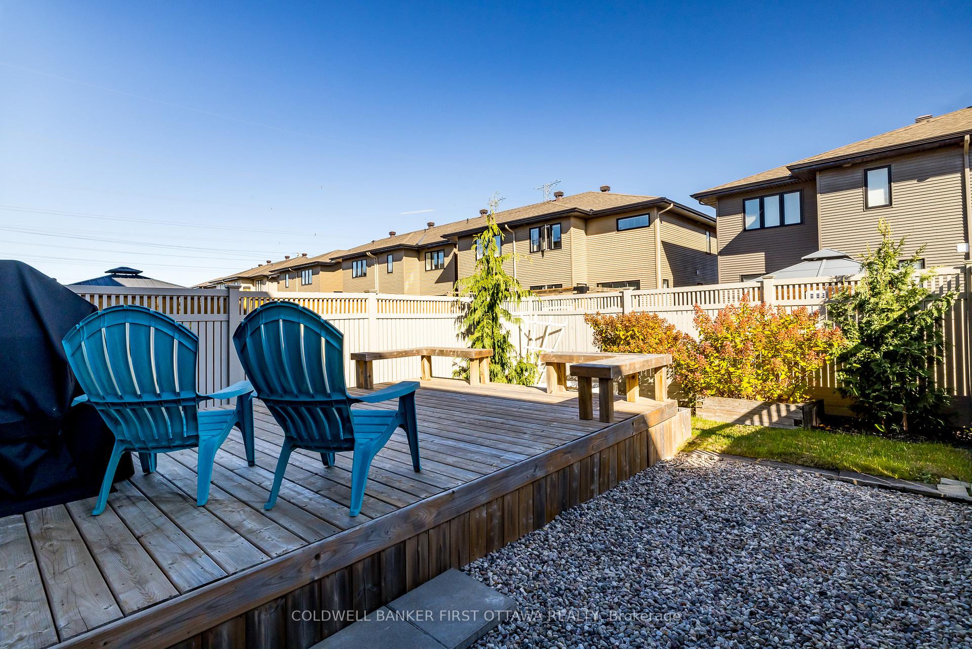 Photo 28 of 521 Rouncey Road, Ottawa, Kanata - Emerald Meadows/Trailwest — HOMEH