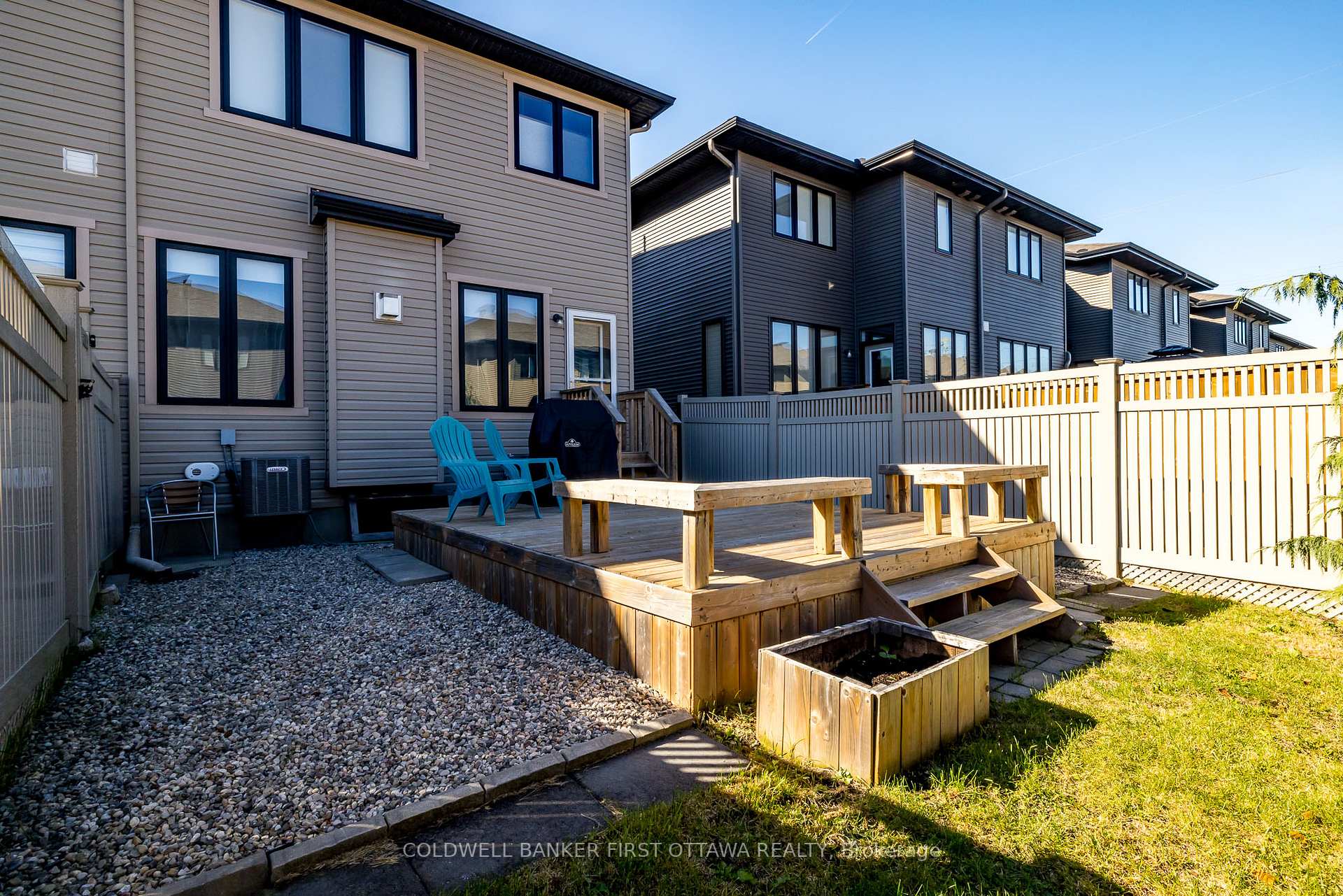 Photo 29 of 521 Rouncey Road, Ottawa, Kanata - Emerald Meadows/Trailwest — HOMEH