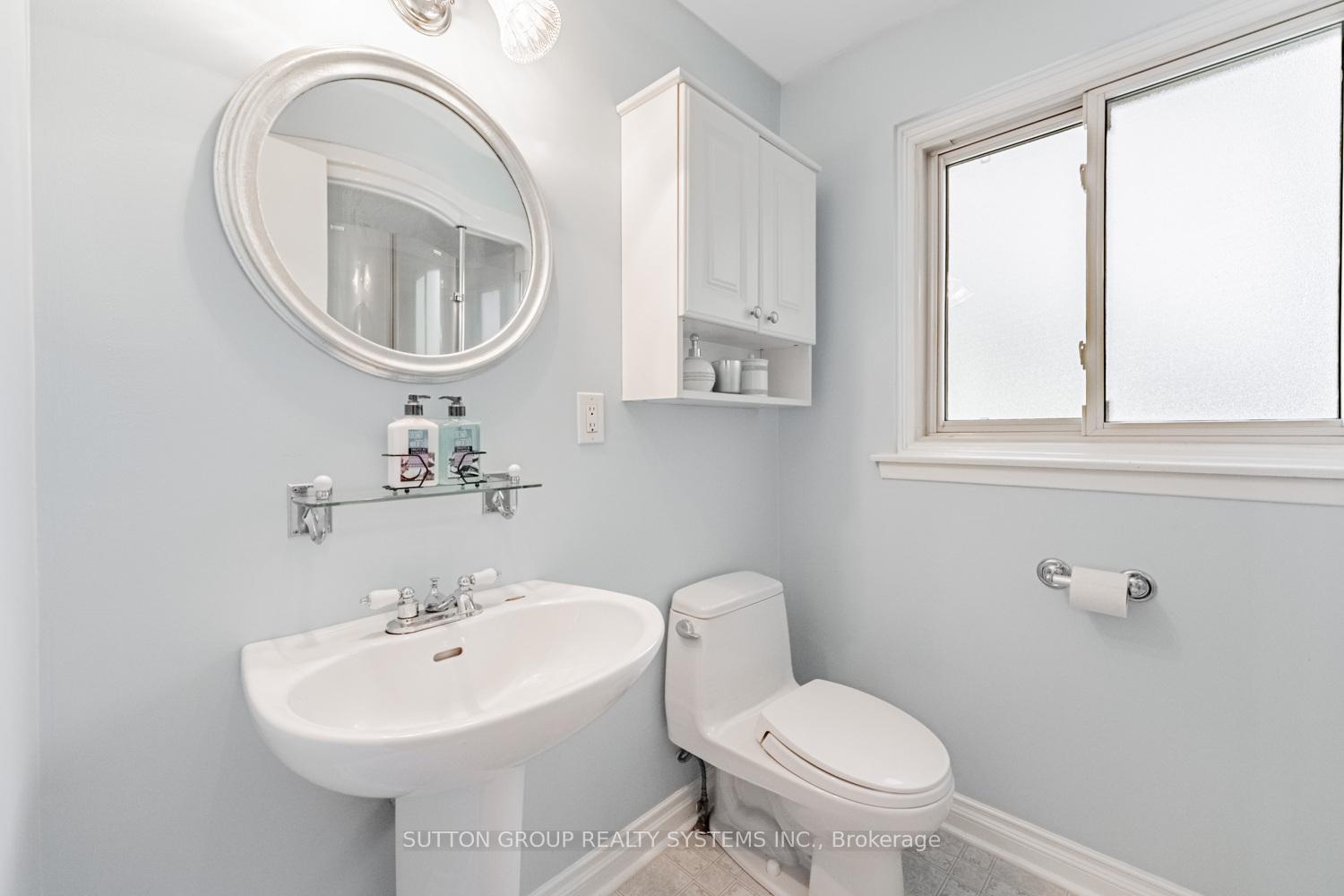 Photo 33 of 774 Banting Court, Milton, Dorset Park — HOMEH