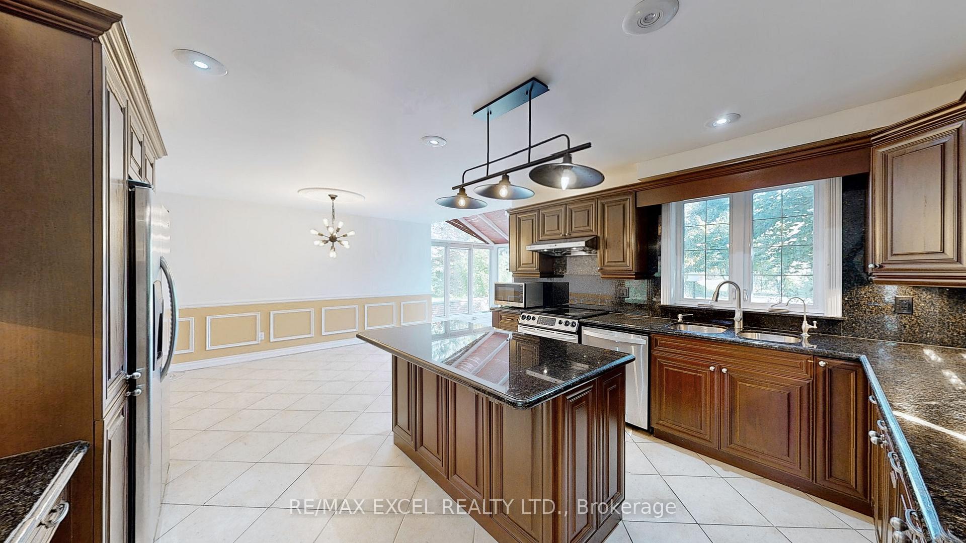 Photo 13 of 17 Boynton Circle, Markham, Victoria Manor-Jennings Gate — HOMEH