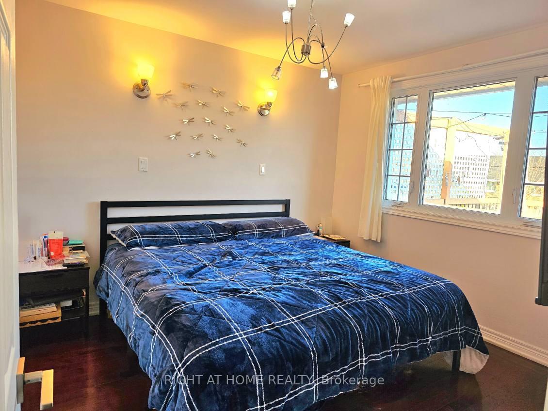 Photo 15 of Unit Upper, 821 Mohawk Road E, Hamilton, Hampton Heights — HOMEH