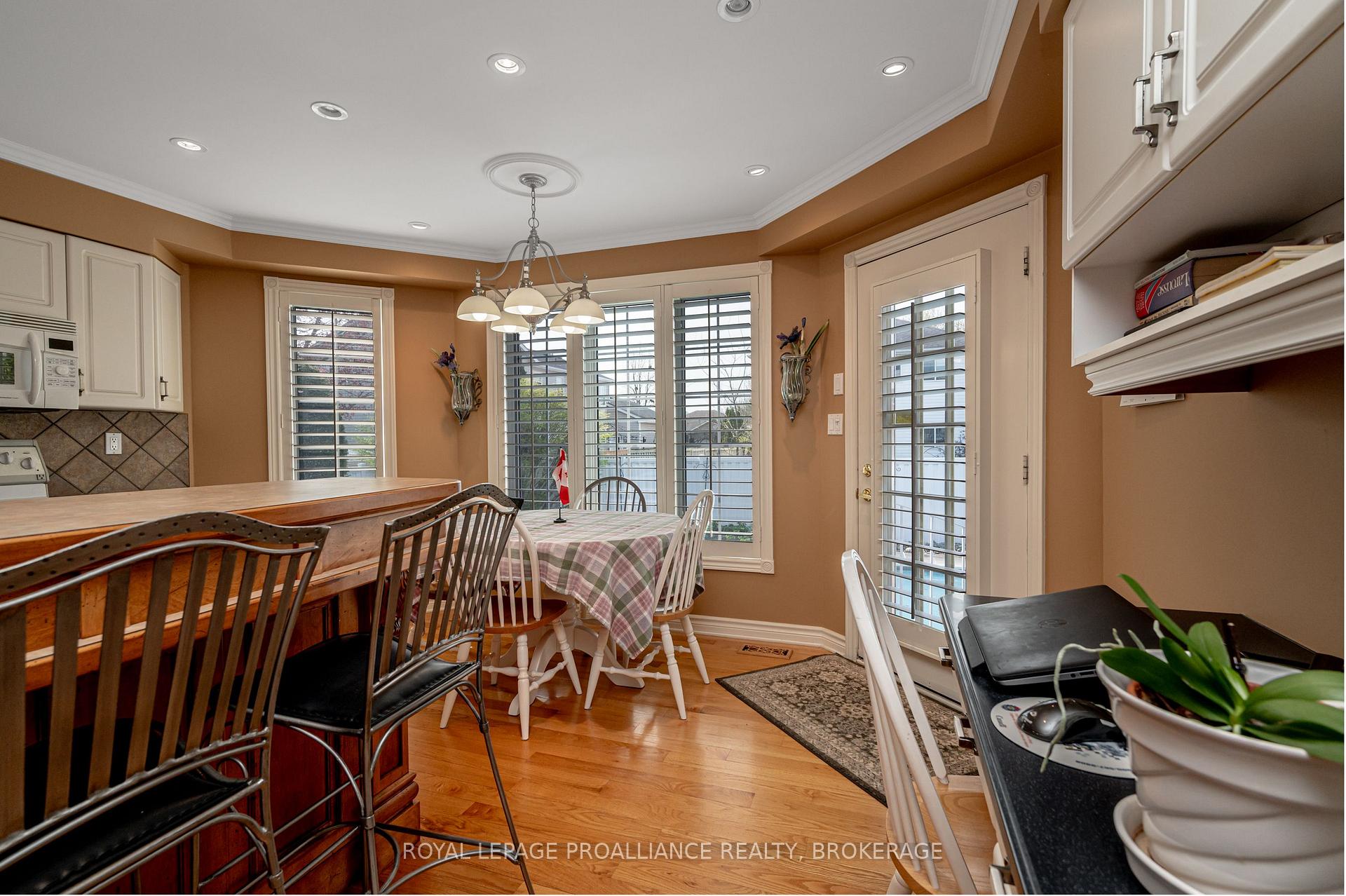 Photo 10 of 1055 Wickham Circle, Kingston, City Southwest — HOMEH