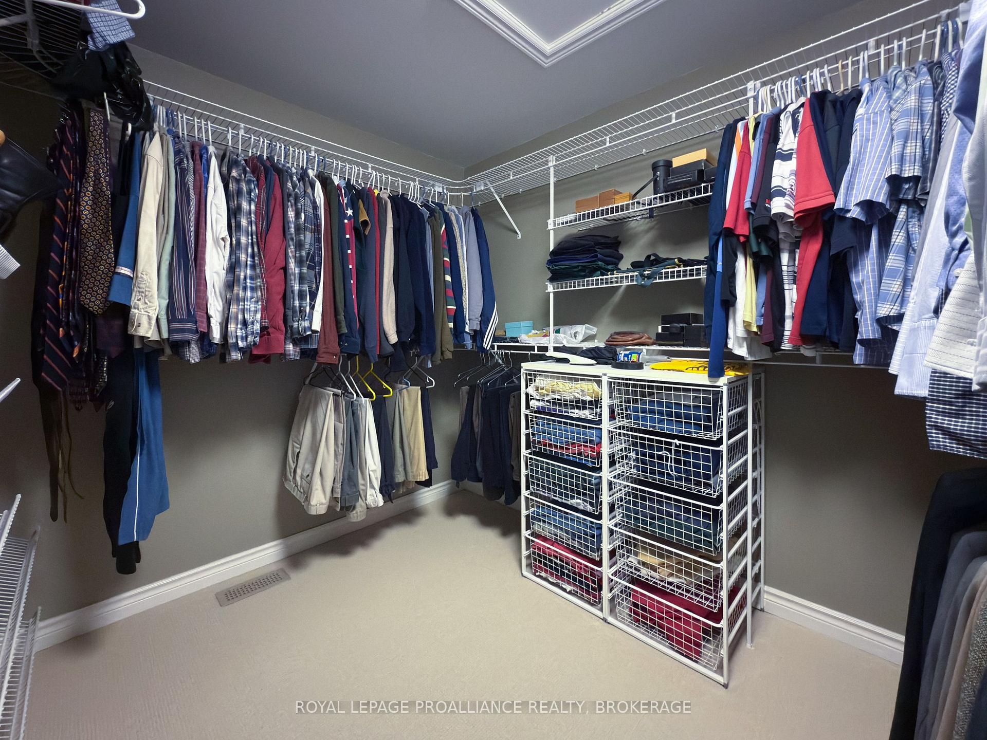 Photo 26 of 1055 Wickham Circle, Kingston, City Southwest — HOMEH