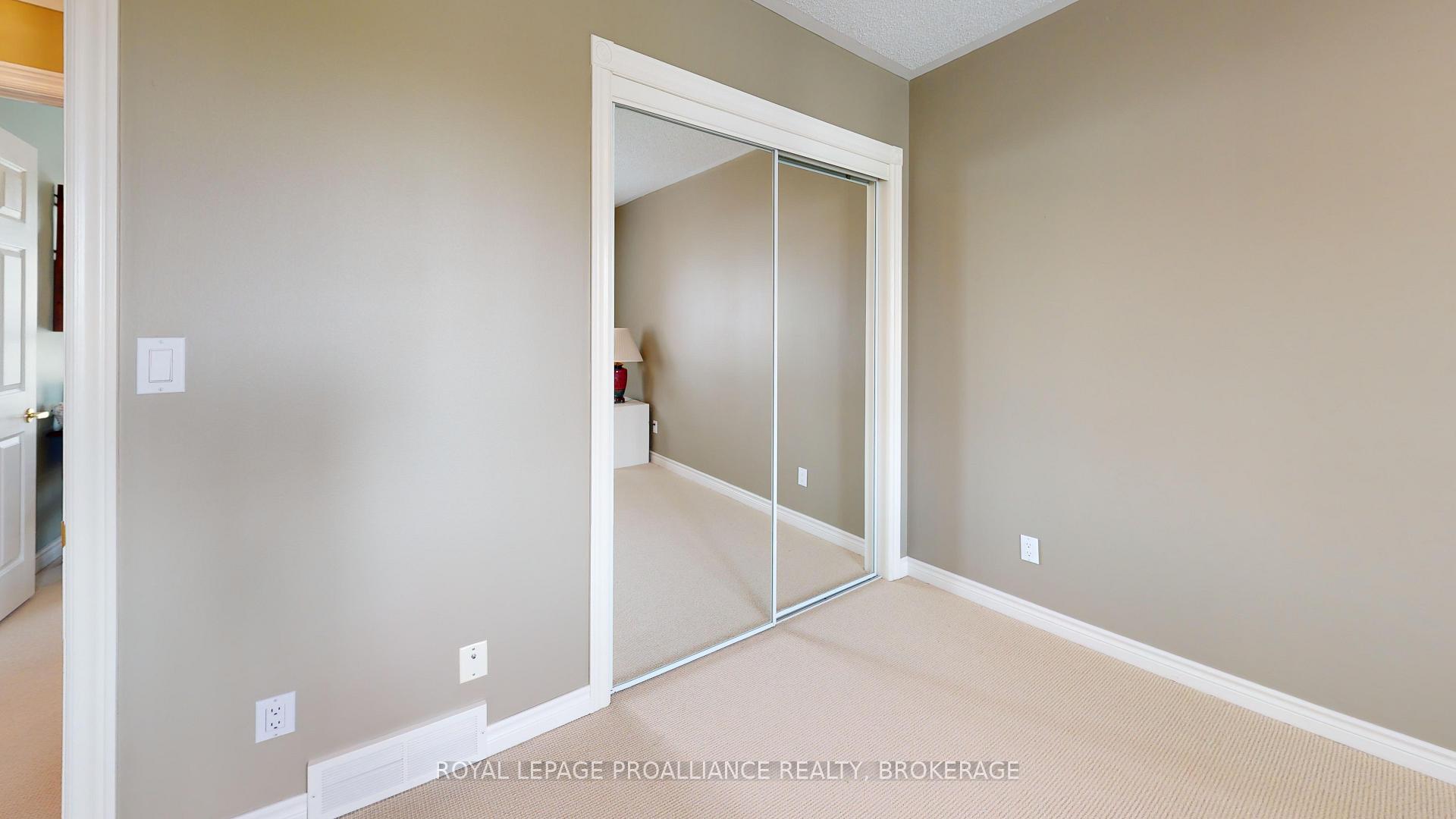 Photo 33 of 1055 Wickham Circle, Kingston, City Southwest — HOMEH