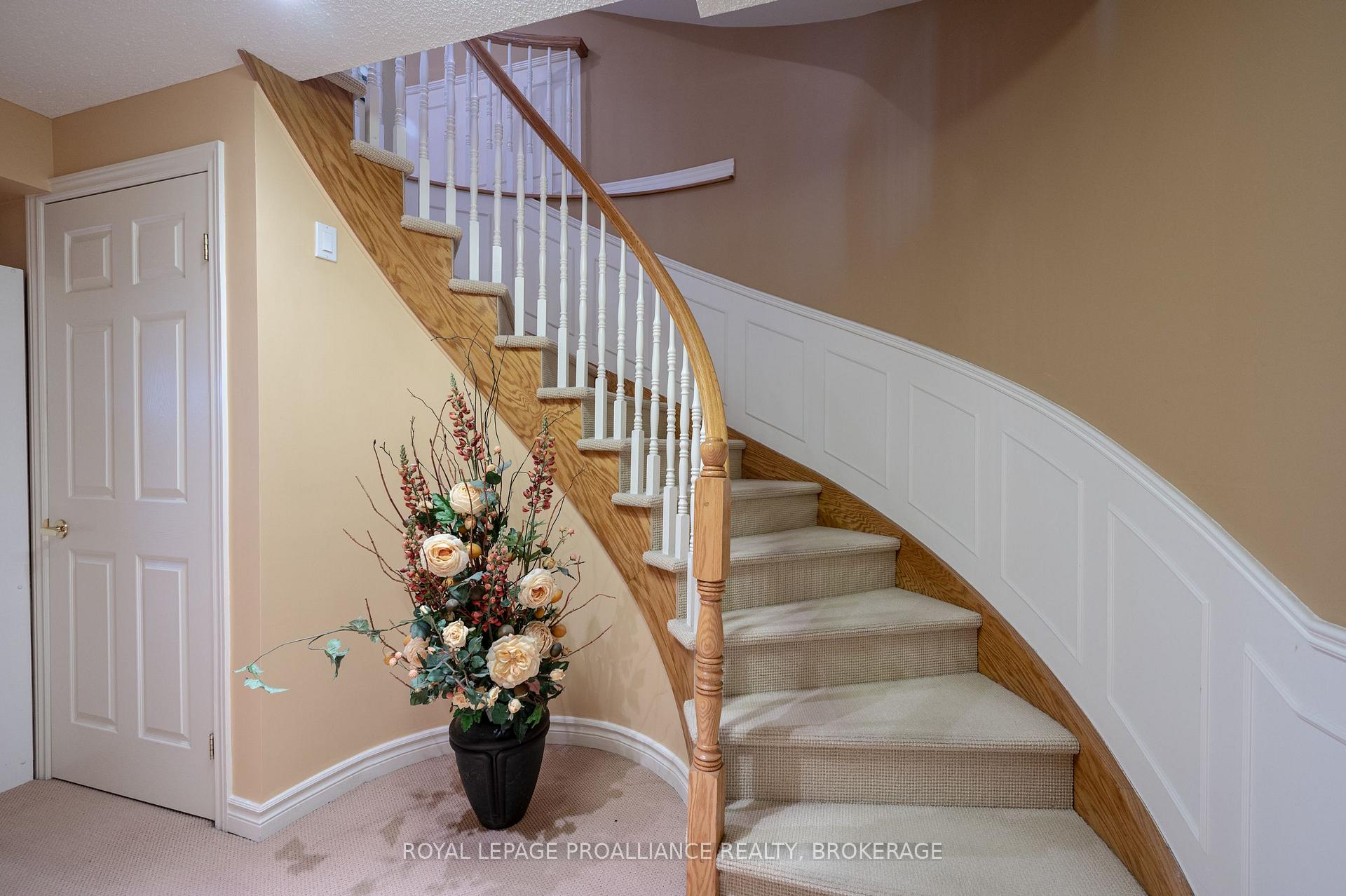 Photo 35 of 1055 Wickham Circle, Kingston, City Southwest — HOMEH