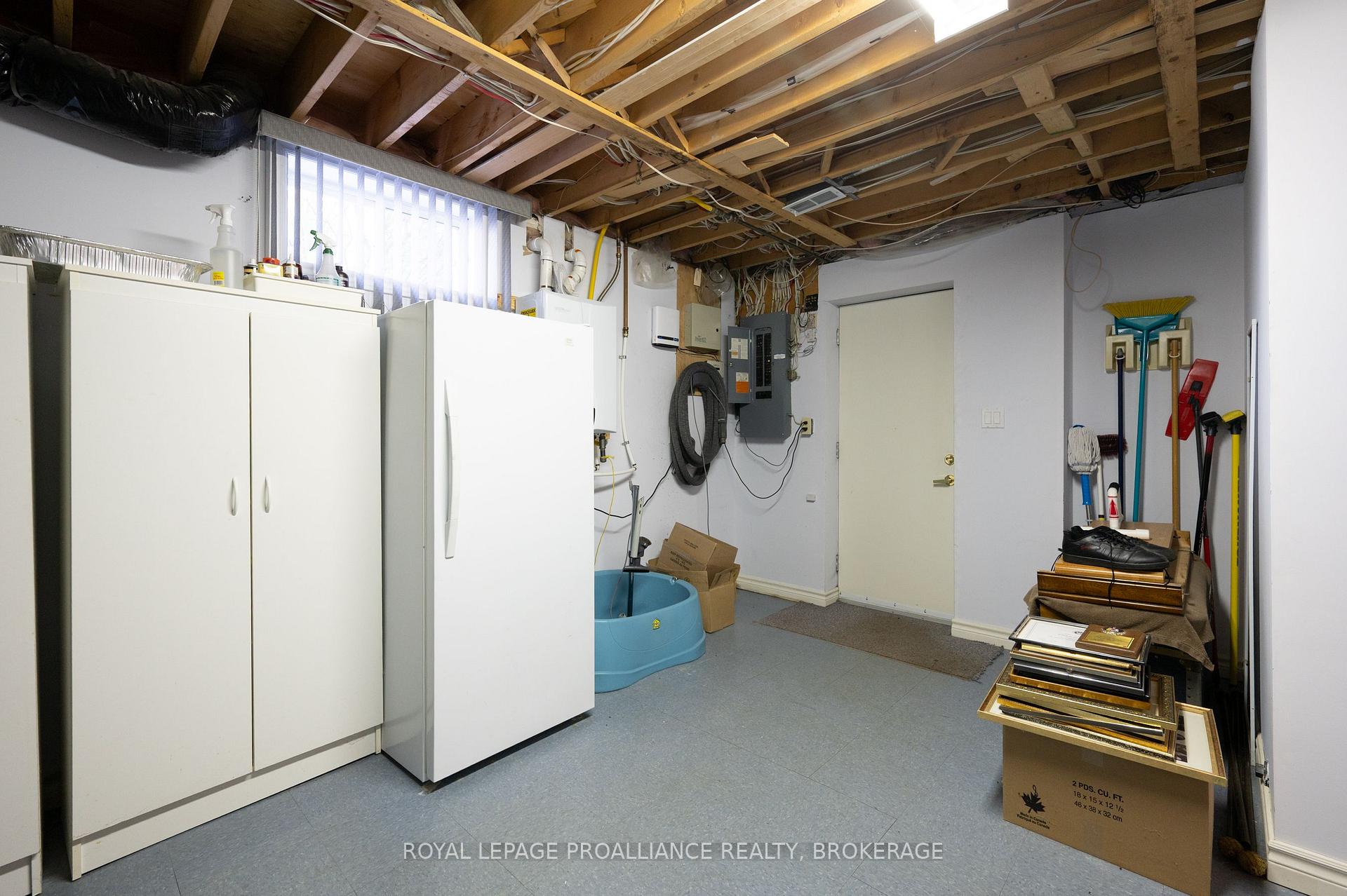Photo 40 of 1055 Wickham Circle, Kingston, City Southwest — HOMEH