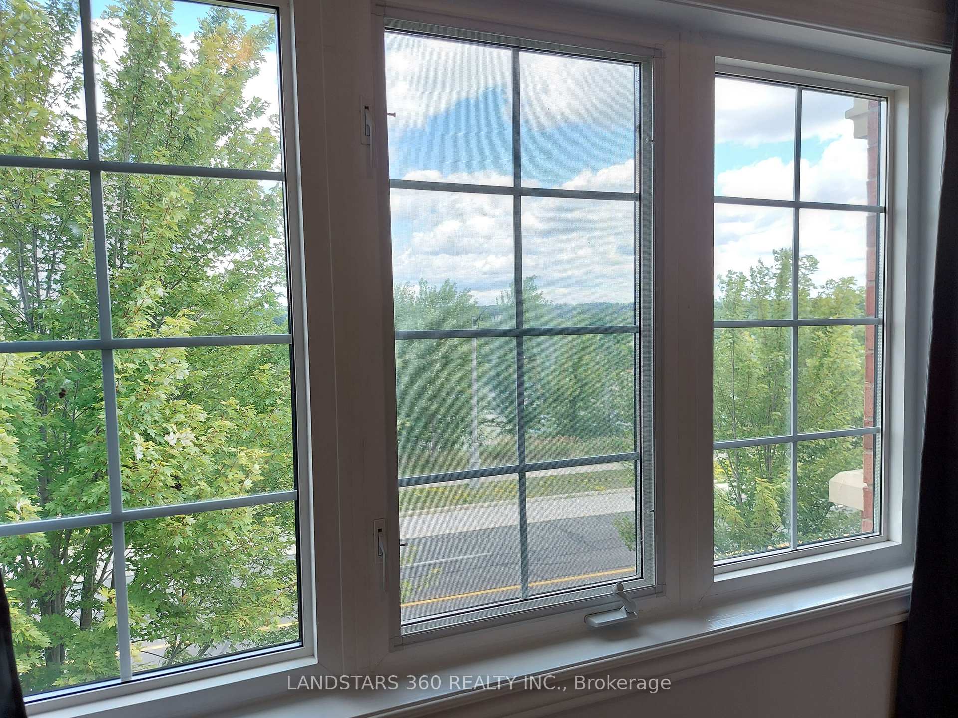 Photo 13 of 2479 Bur Oak Avenue, Markham, Cornell — HOMEH