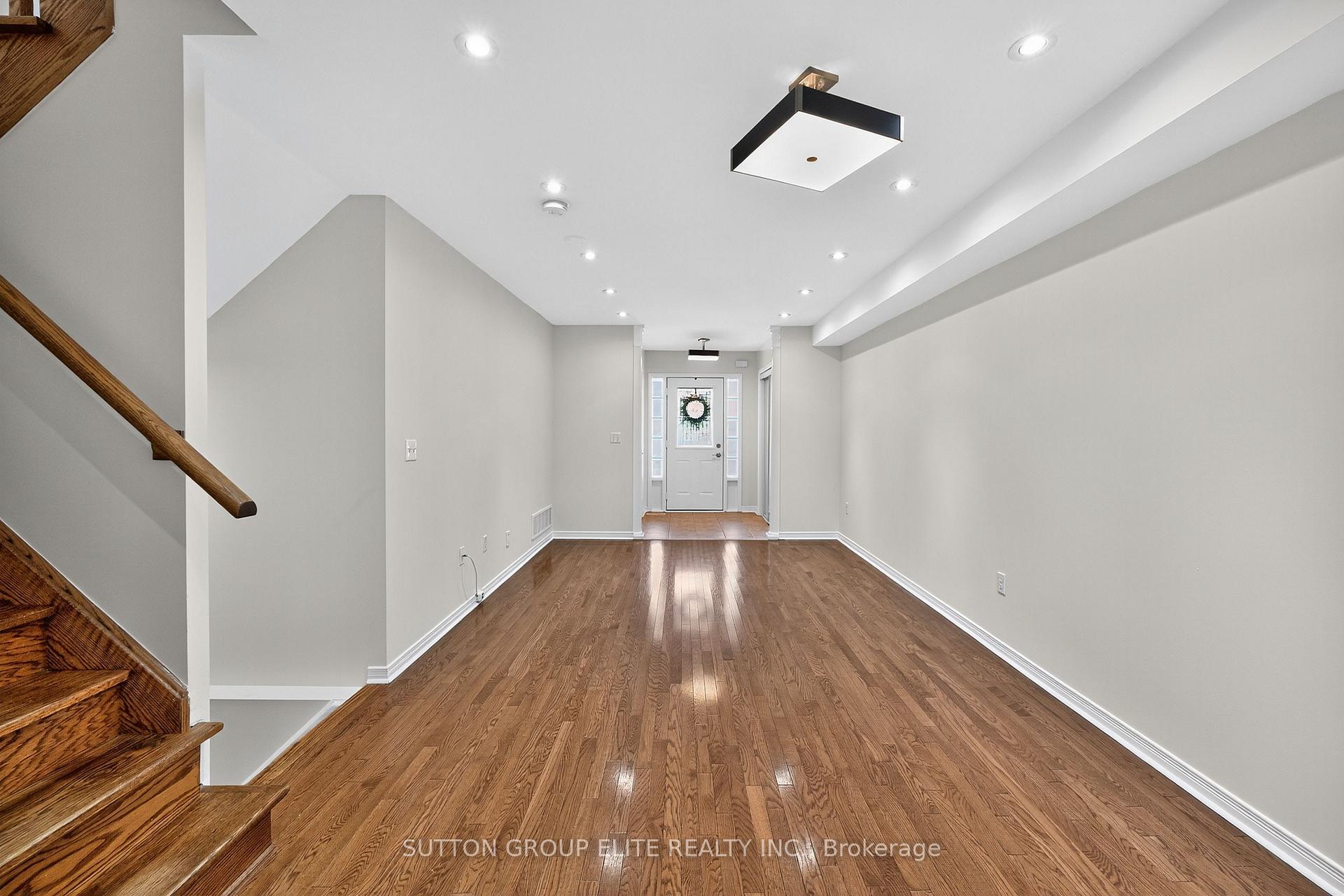 Photo 10 of 357 Bussel Crescent, Milton, Clarke — HOMEH