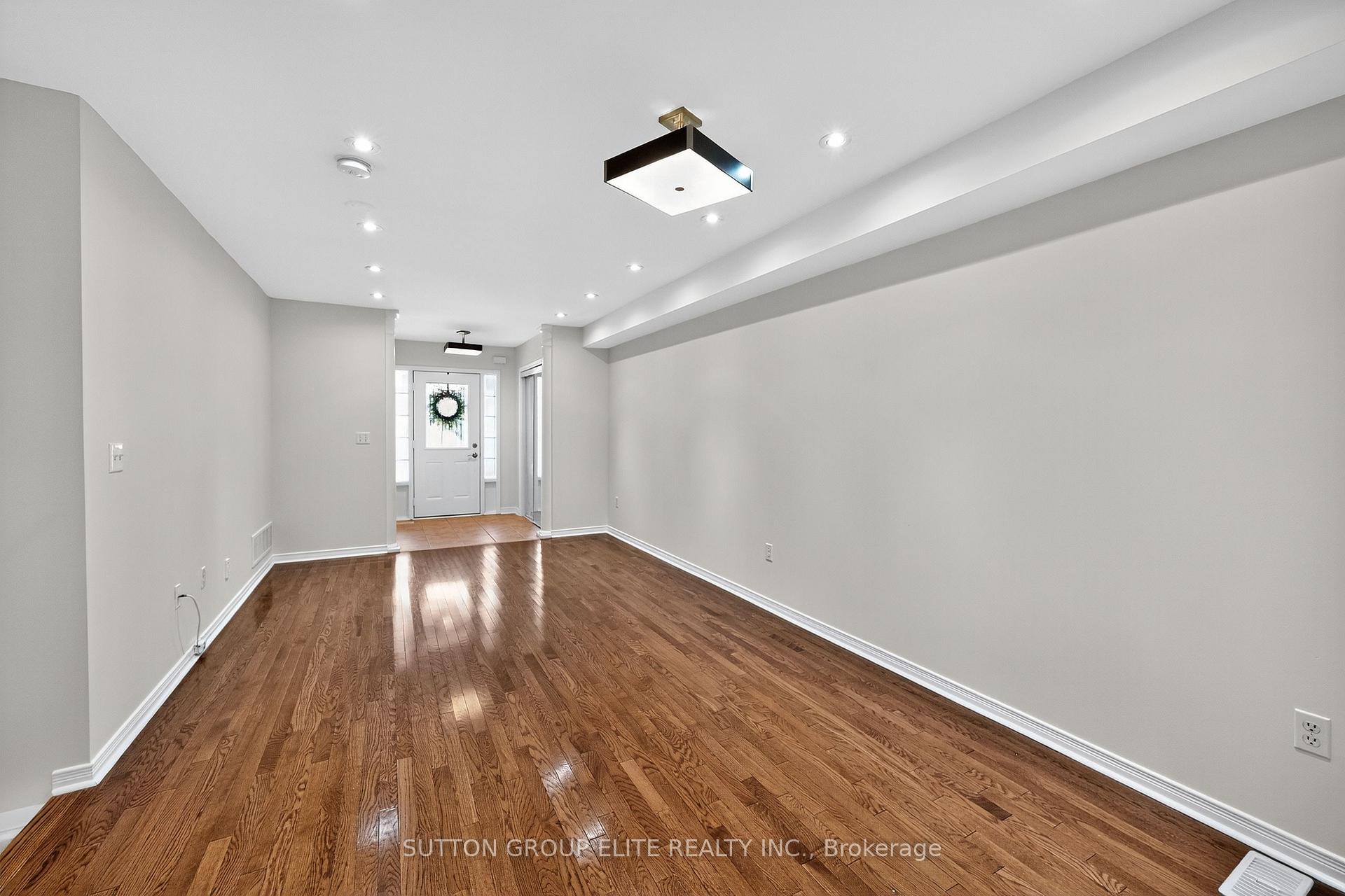 Photo 11 of 357 Bussel Crescent, Milton, Clarke — HOMEH