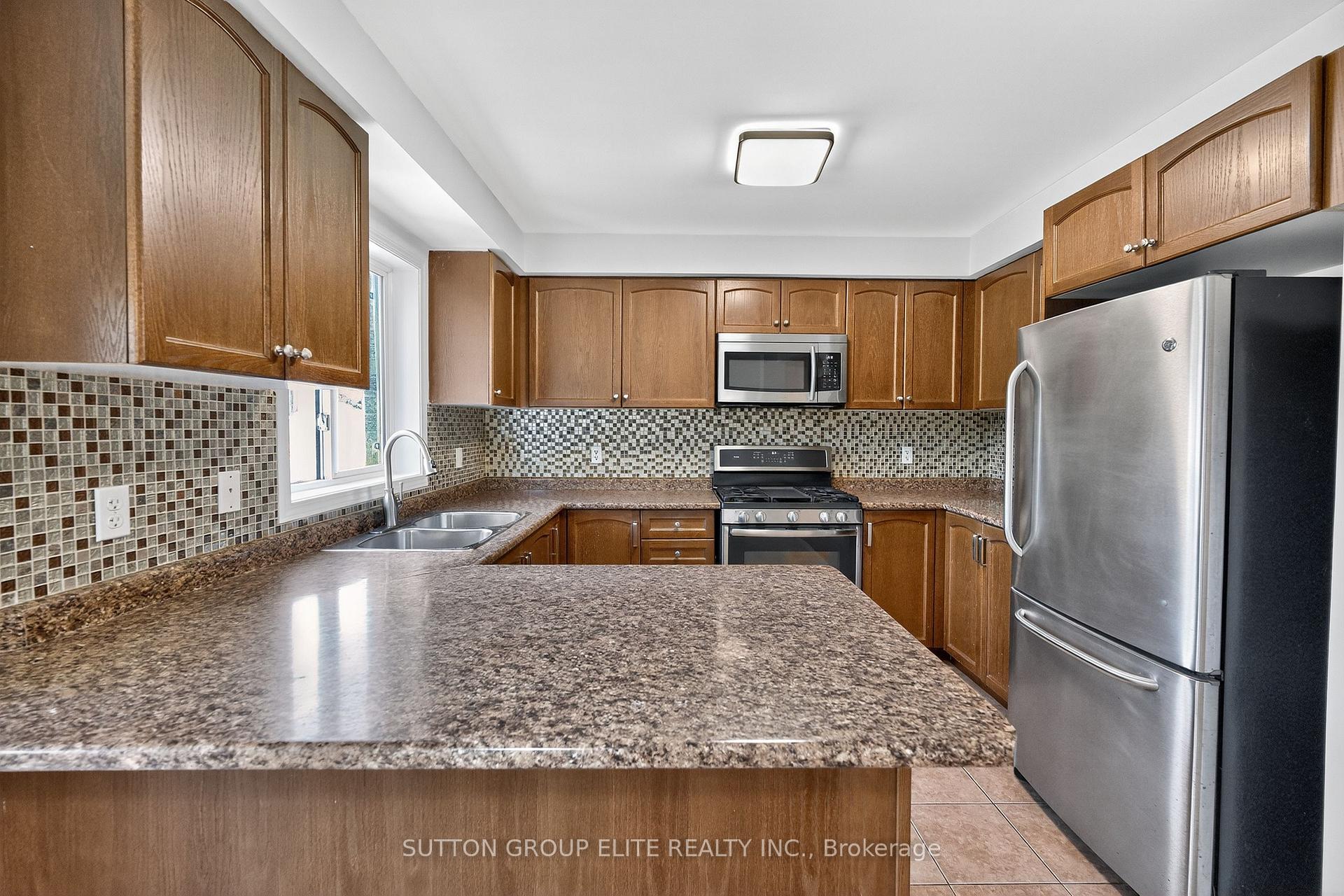 Photo 17 of 357 Bussel Crescent, Milton, Clarke — HOMEH