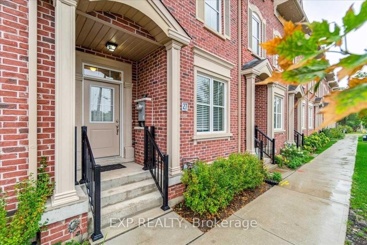 Photo 3 of 27 Water Street, Markham, Markham Village — HOMEH