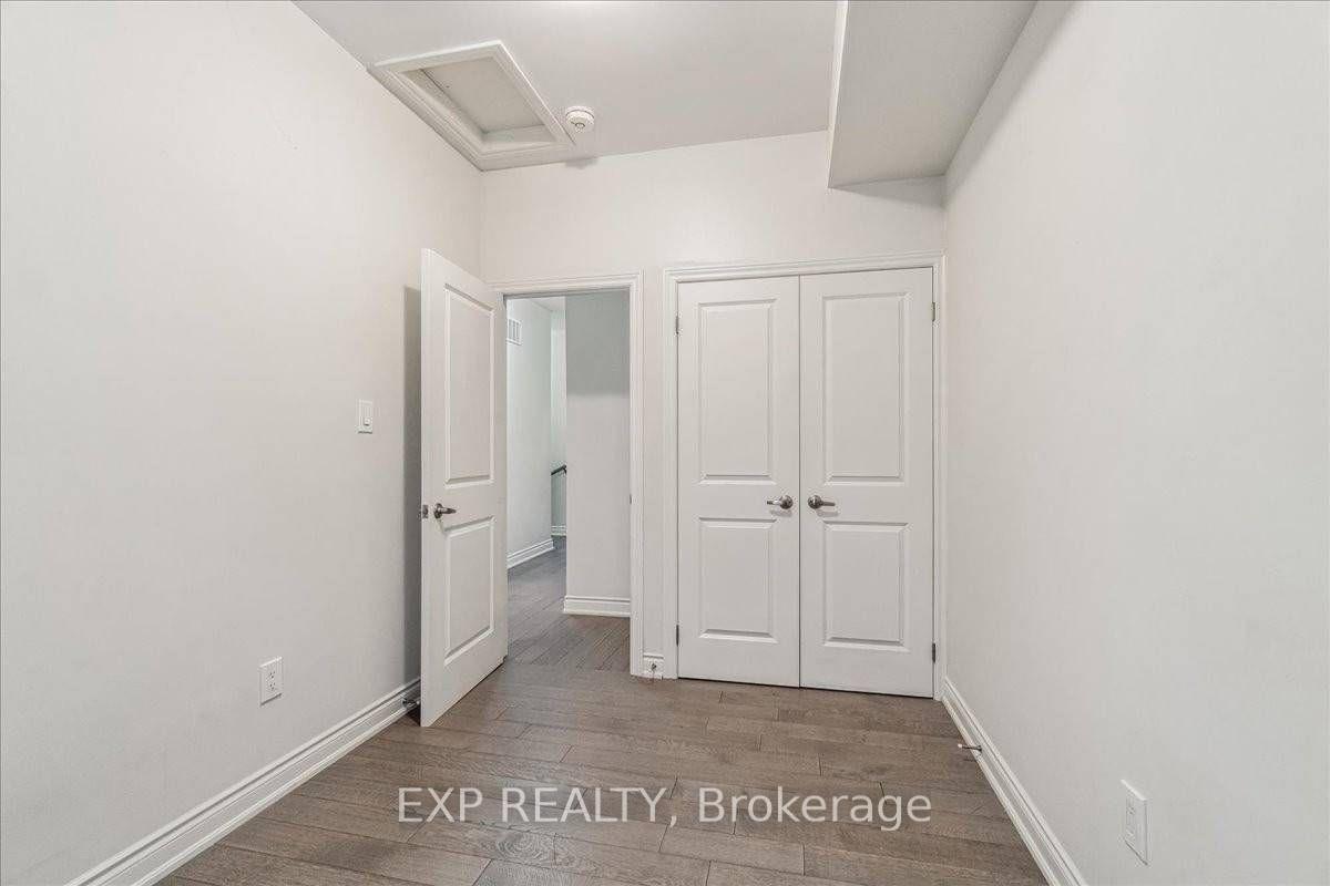 Photo 15 of 27 Water Street, Markham, Markham Village — HOMEH