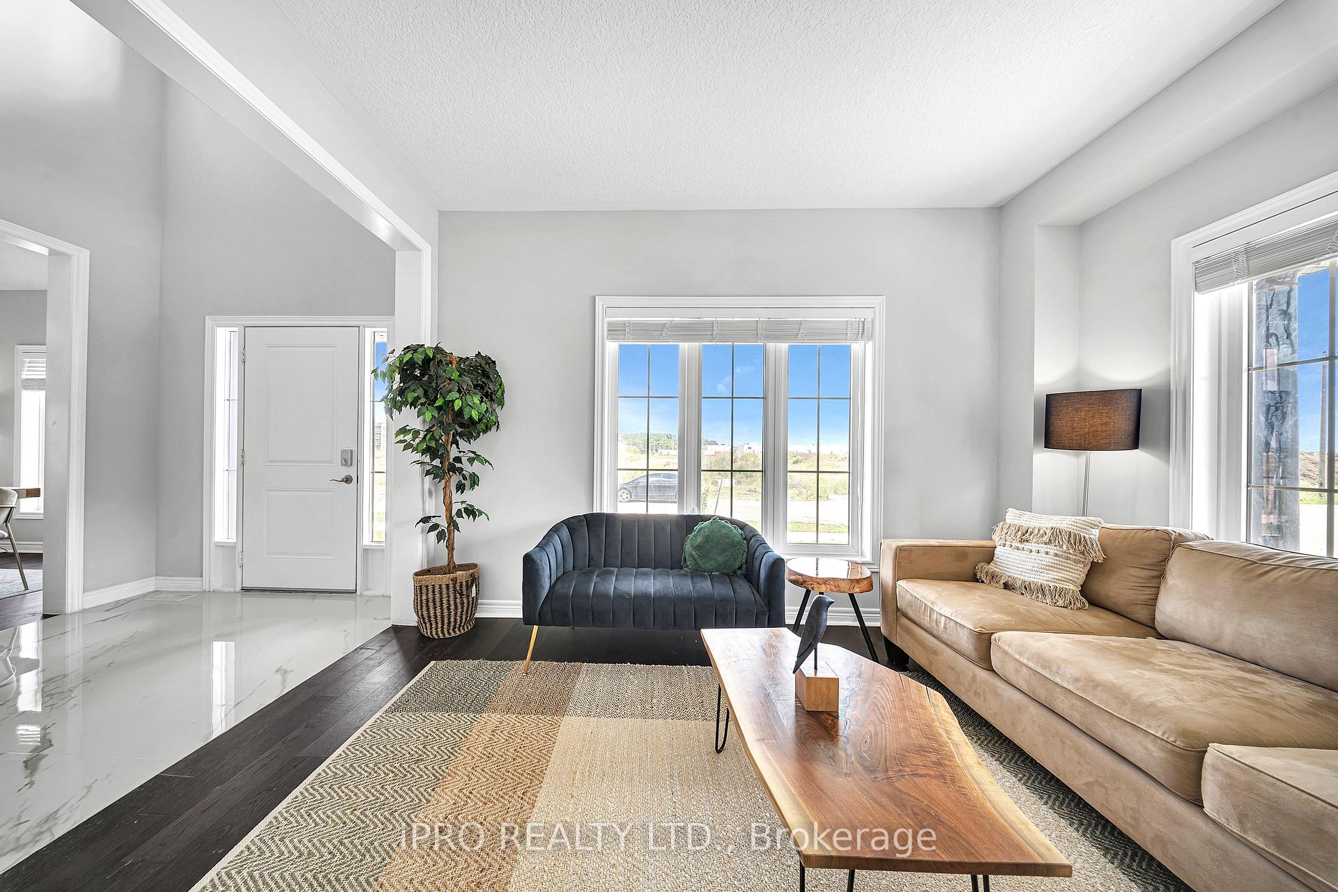 Photo 16 of 170 Dalgleish Trail, Hamilton, Rural Glanbrook — HOMEH
