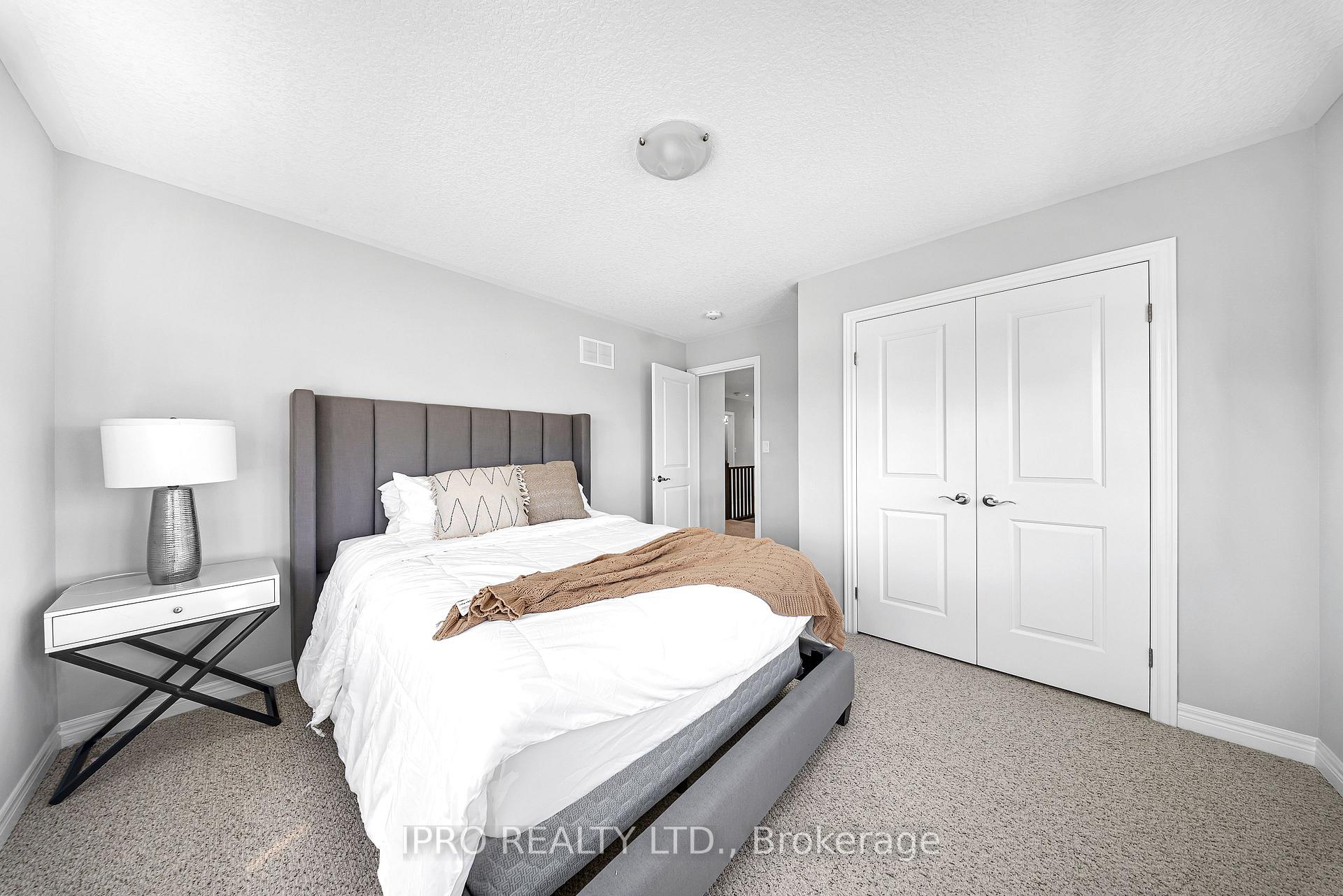 Photo 24 of 170 Dalgleish Trail, Hamilton, Rural Glanbrook — HOMEH