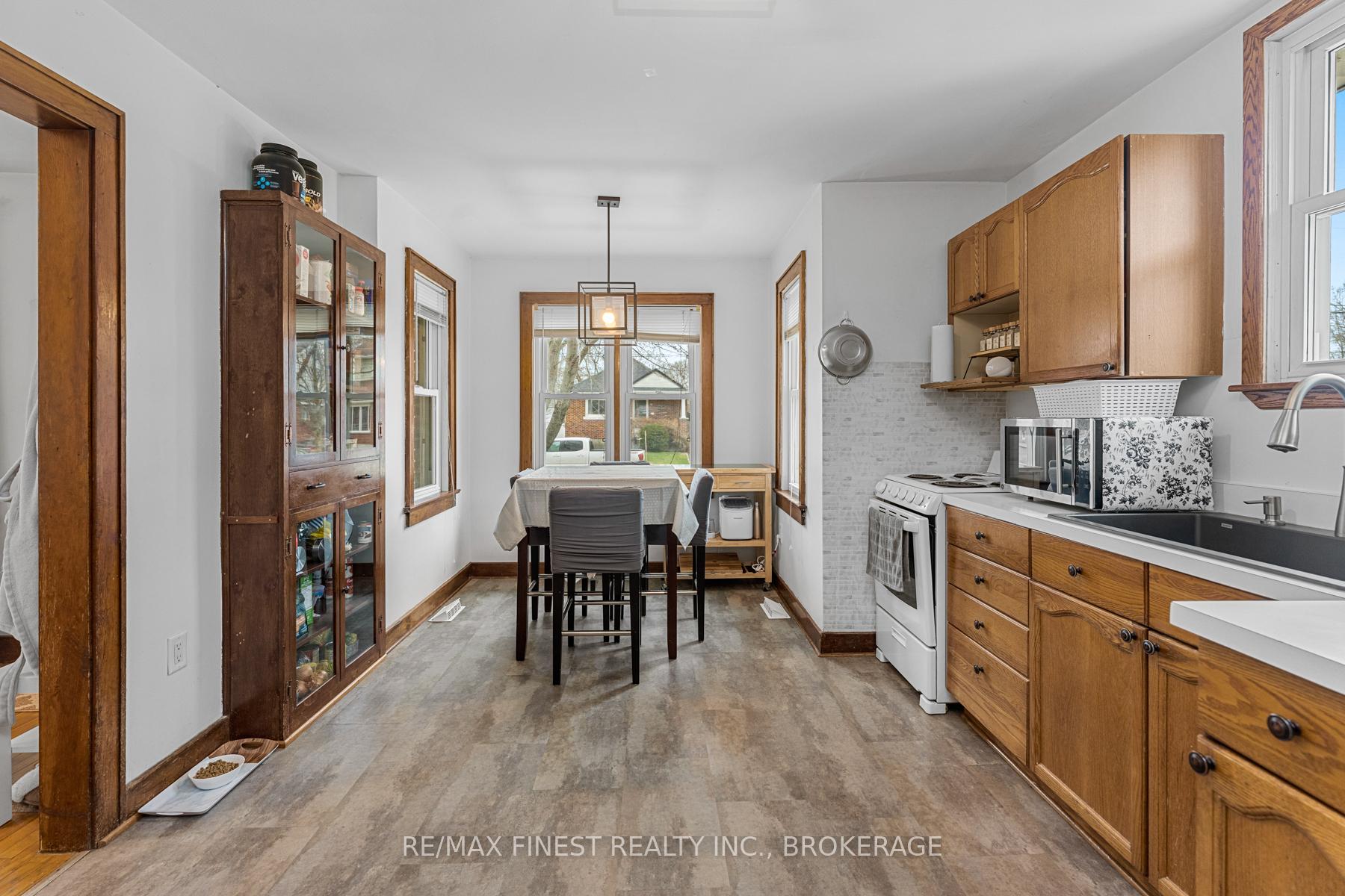 Photo 12 of 194 Helen Street, Kingston, Central City East — HOMEH