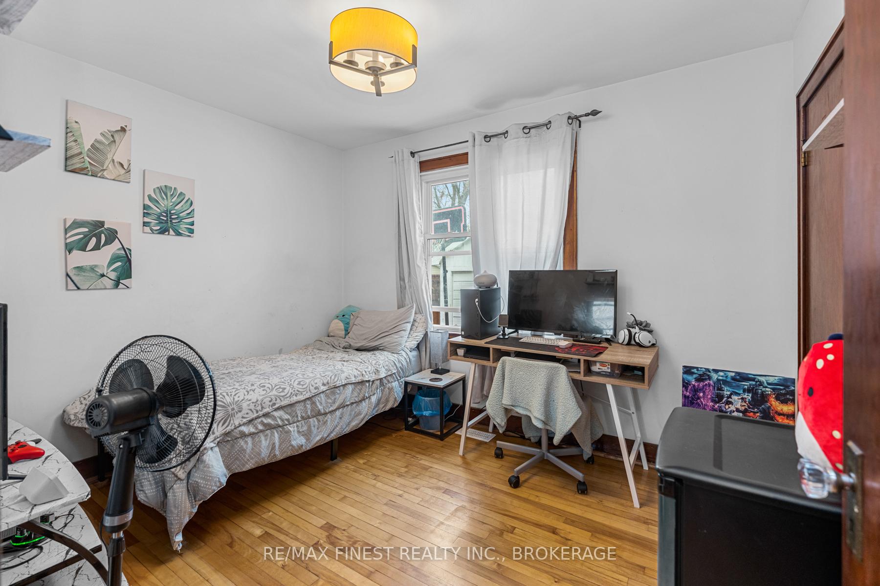 Photo 15 of 194 Helen Street, Kingston, Central City East — HOMEH