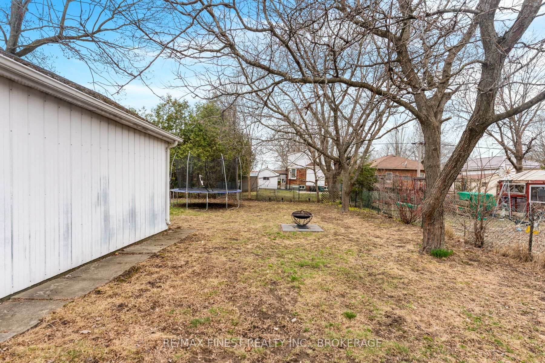 Photo 38 of 194 Helen Street, Kingston, Central City East — HOMEH