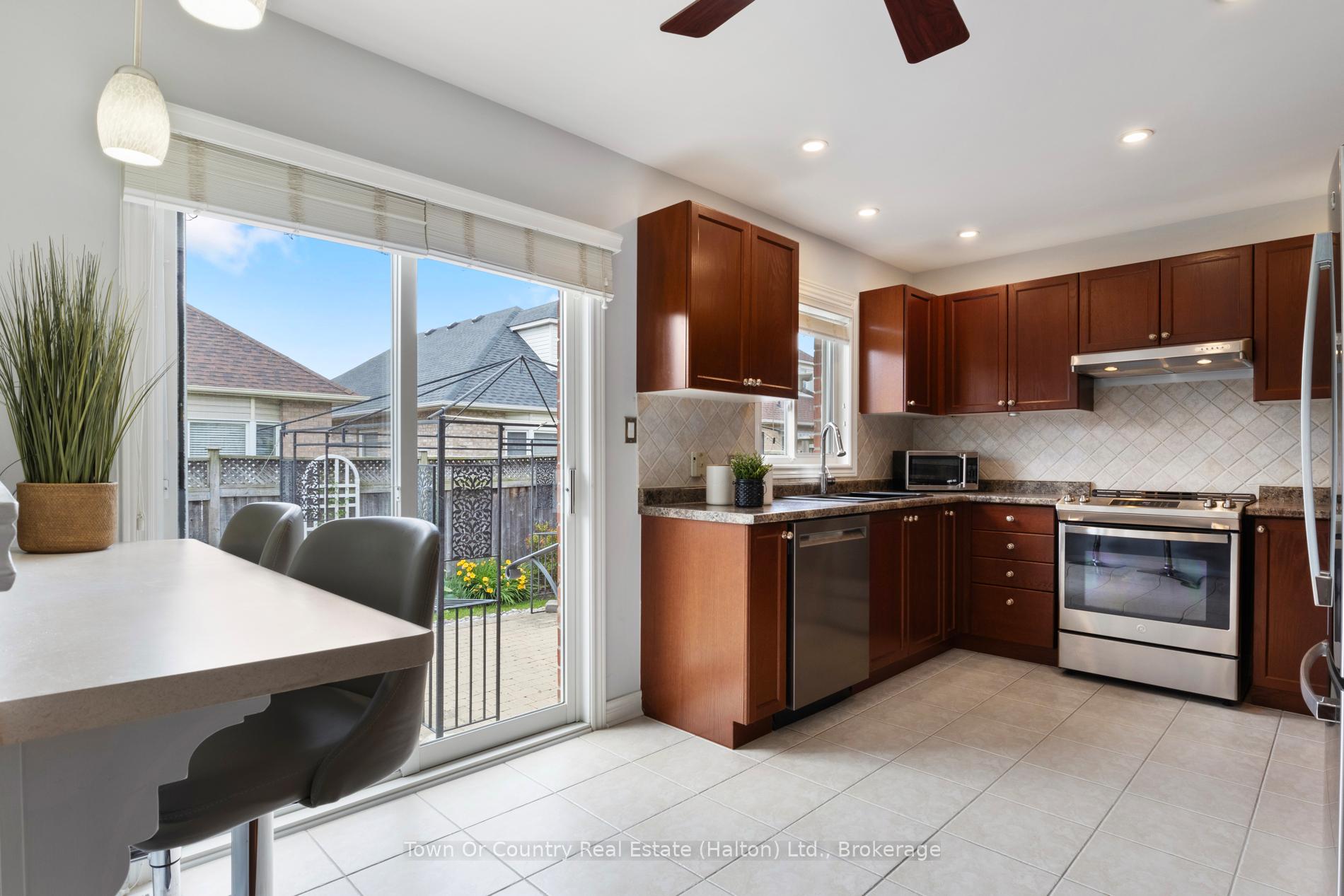Photo 25 of 258 Malick Street, Milton, Timberlea — HOMEH