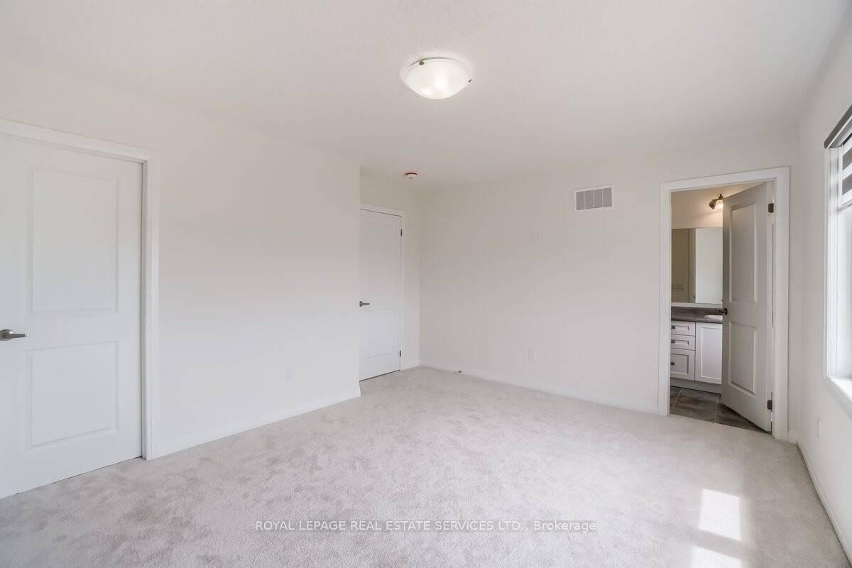 Photo 16 of 269 Provident Way, Hamilton, Mount Hope — HOMEH