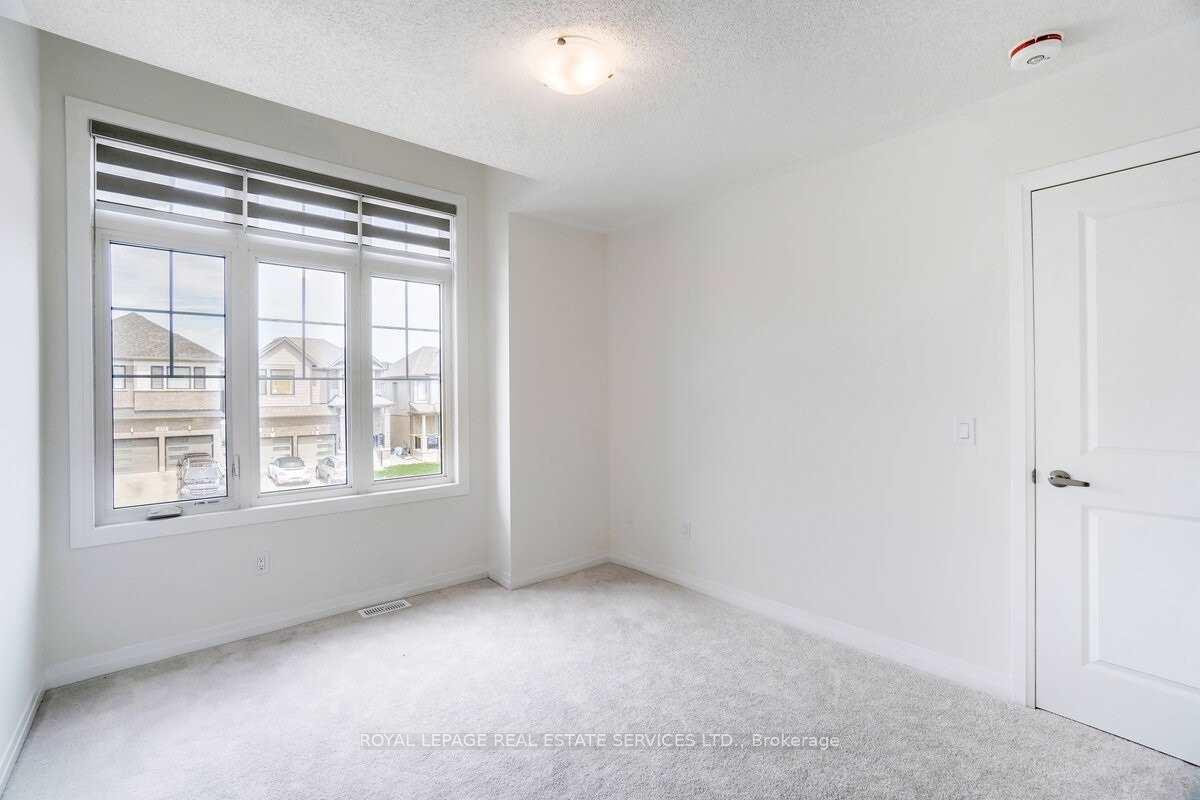 Photo 19 of 269 Provident Way, Hamilton, Mount Hope — HOMEH