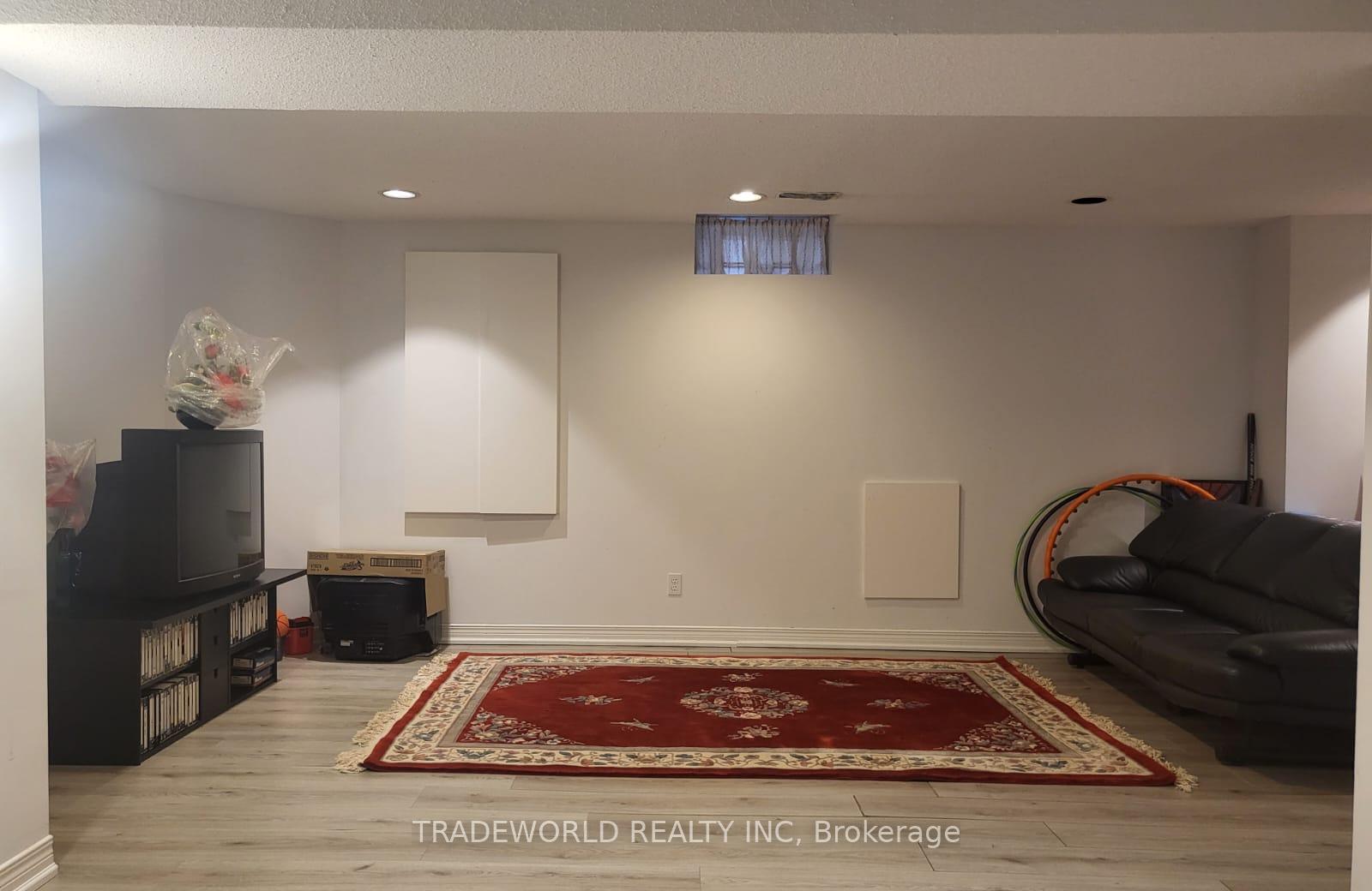 Photo 28 of 260 Highglen Avenue, Markham, Milliken Mills East — HOMEH