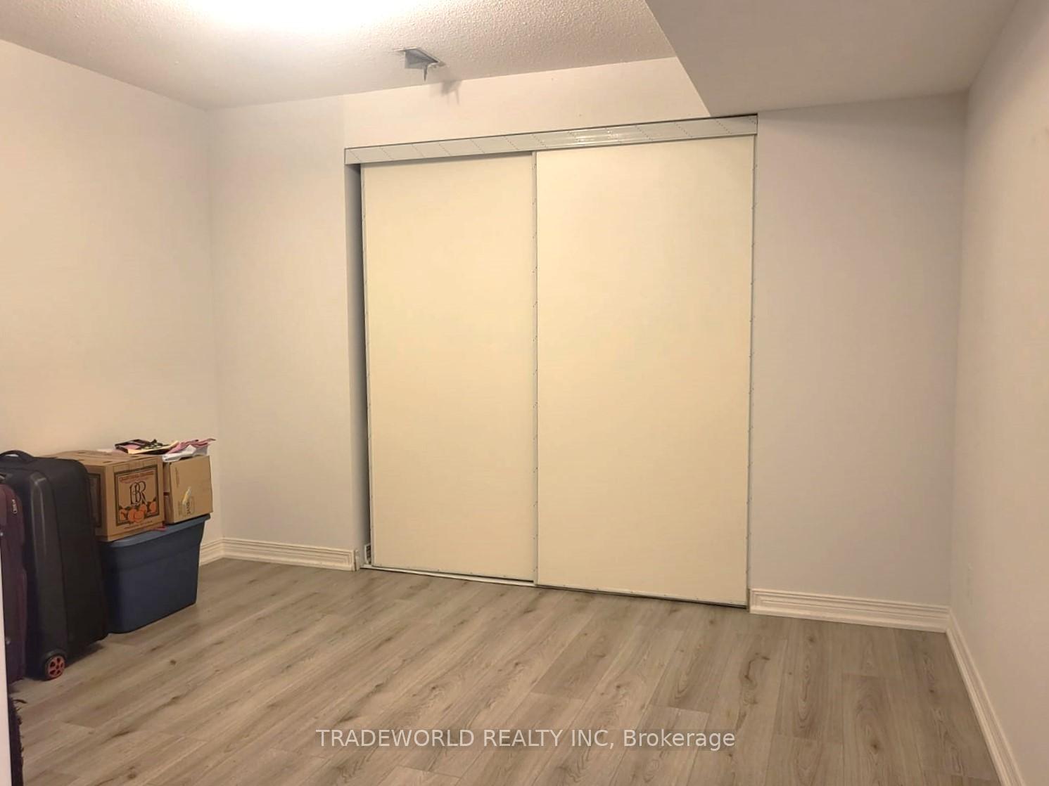 Photo 29 of 260 Highglen Avenue, Markham, Milliken Mills East — HOMEH