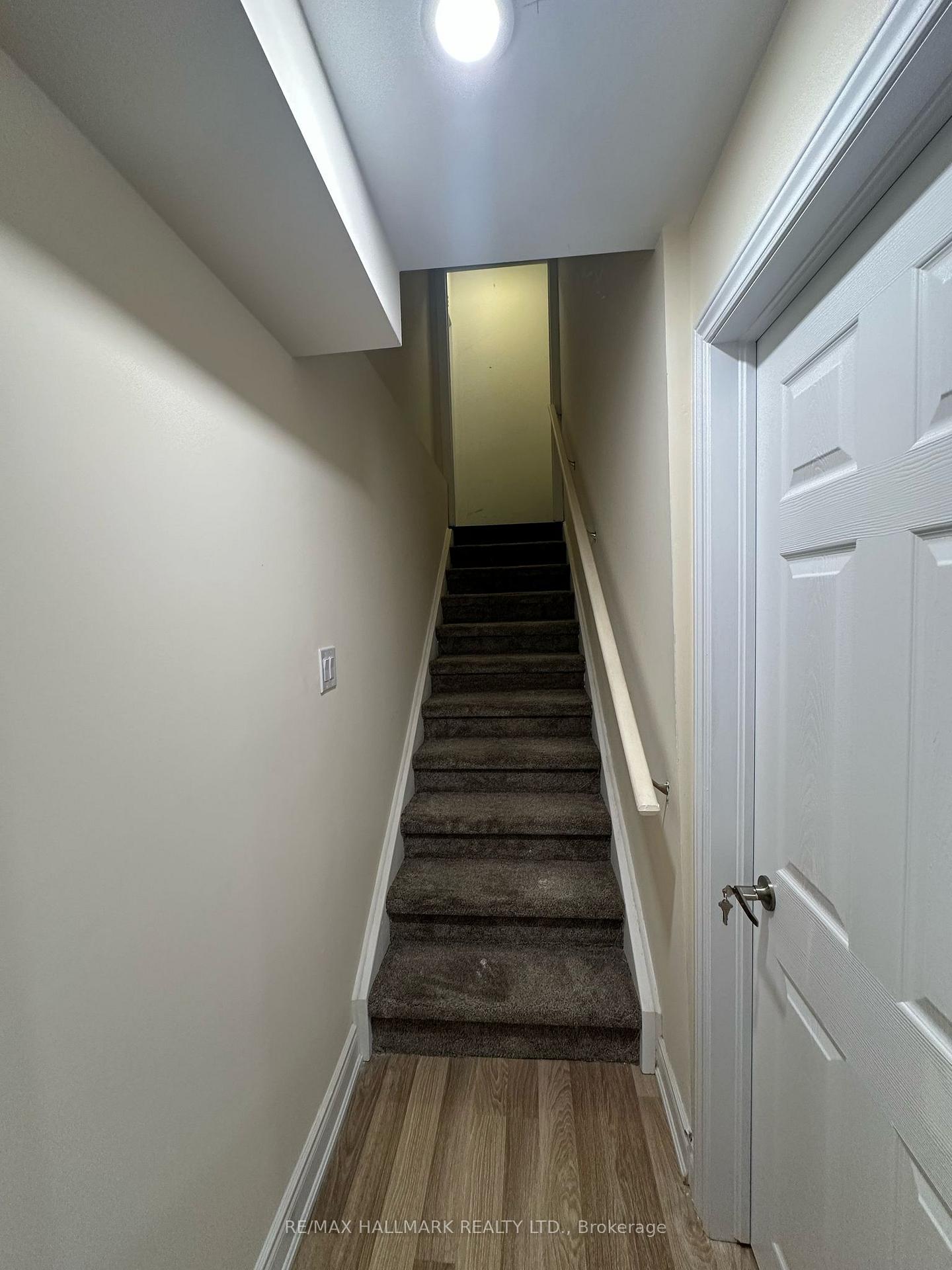 Photo 5 of Unit Basement, 1392 Sycamore Gardens, Milton, Cobban — HOMEH