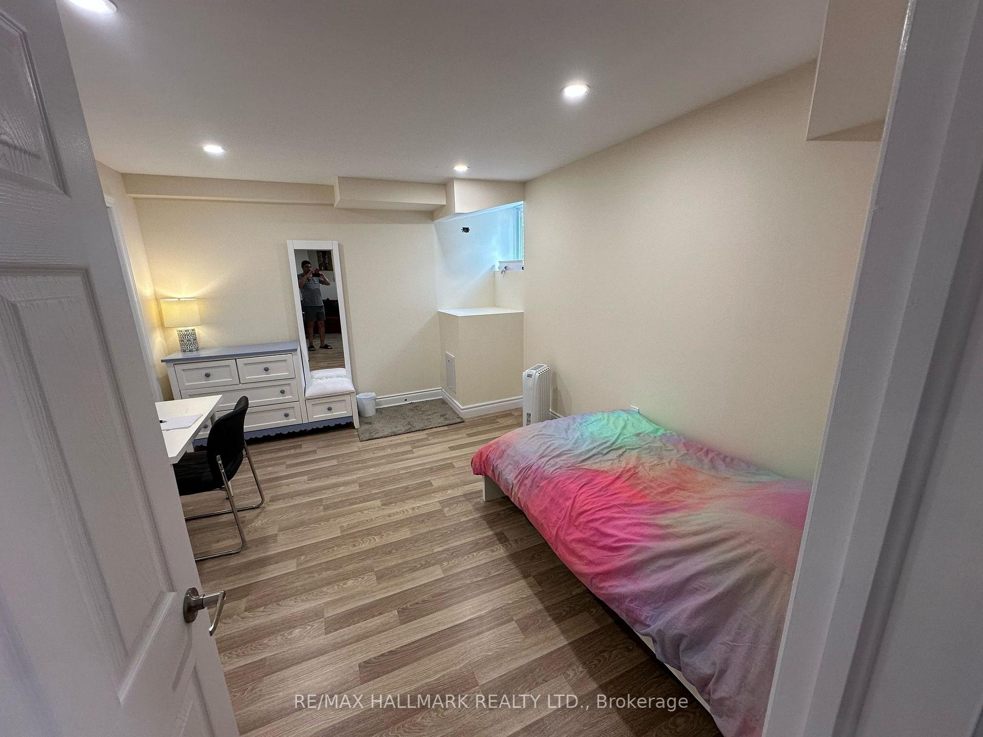 Photo 21 of Unit Basement, 1392 Sycamore Gardens, Milton, Cobban — HOMEH