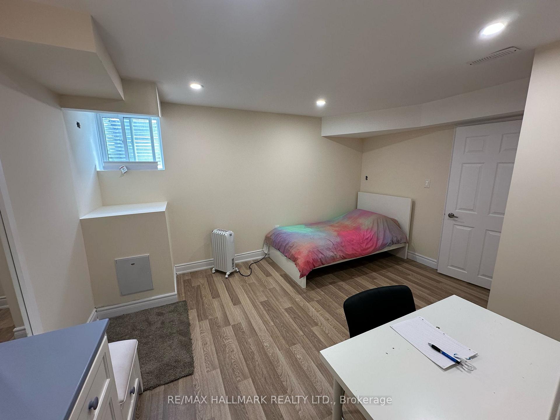 Photo 23 of Unit Basement, 1392 Sycamore Gardens, Milton, Cobban — HOMEH