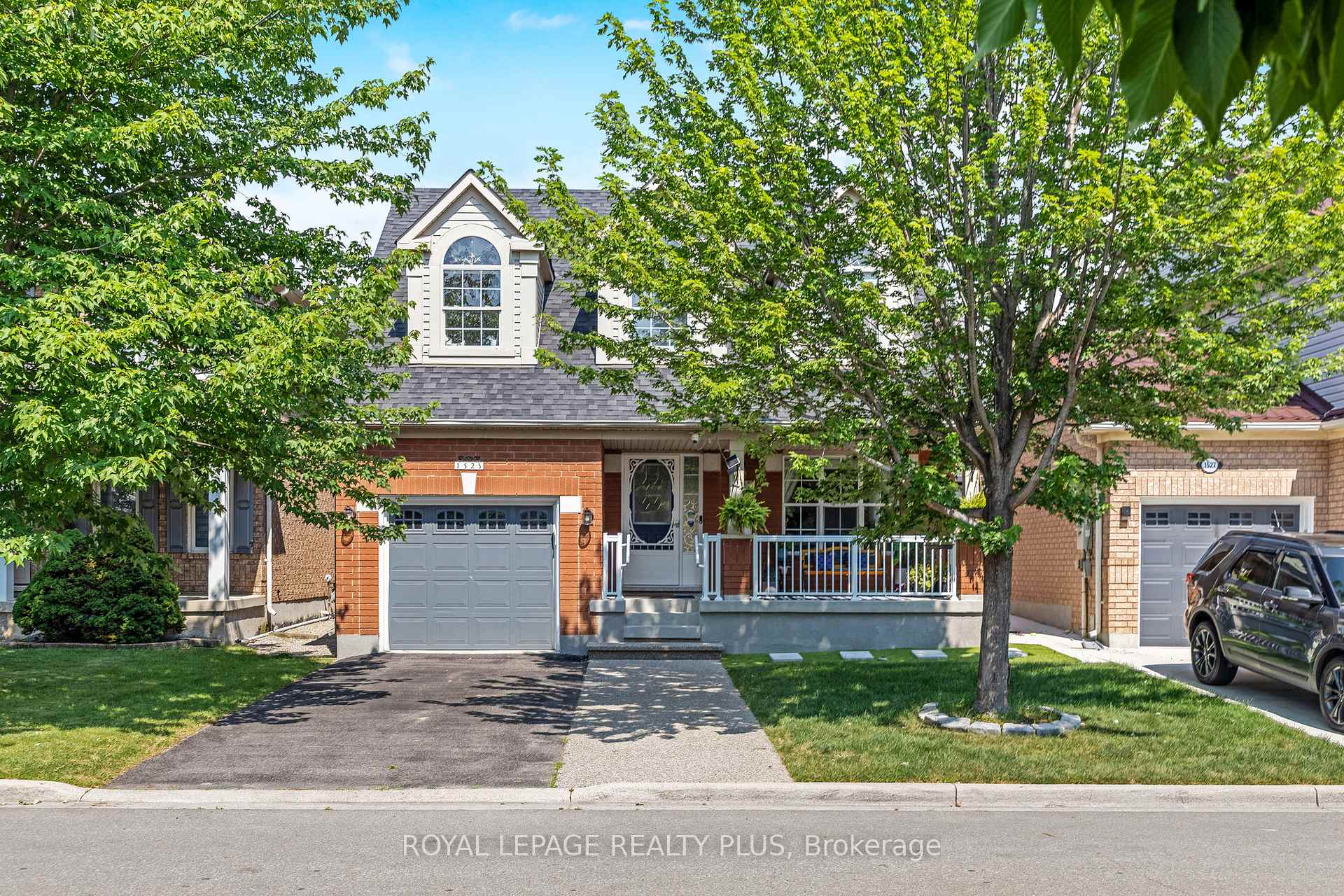 Photo 2 of 1525 Swann Crescent, Milton, Clarke — HOMEH