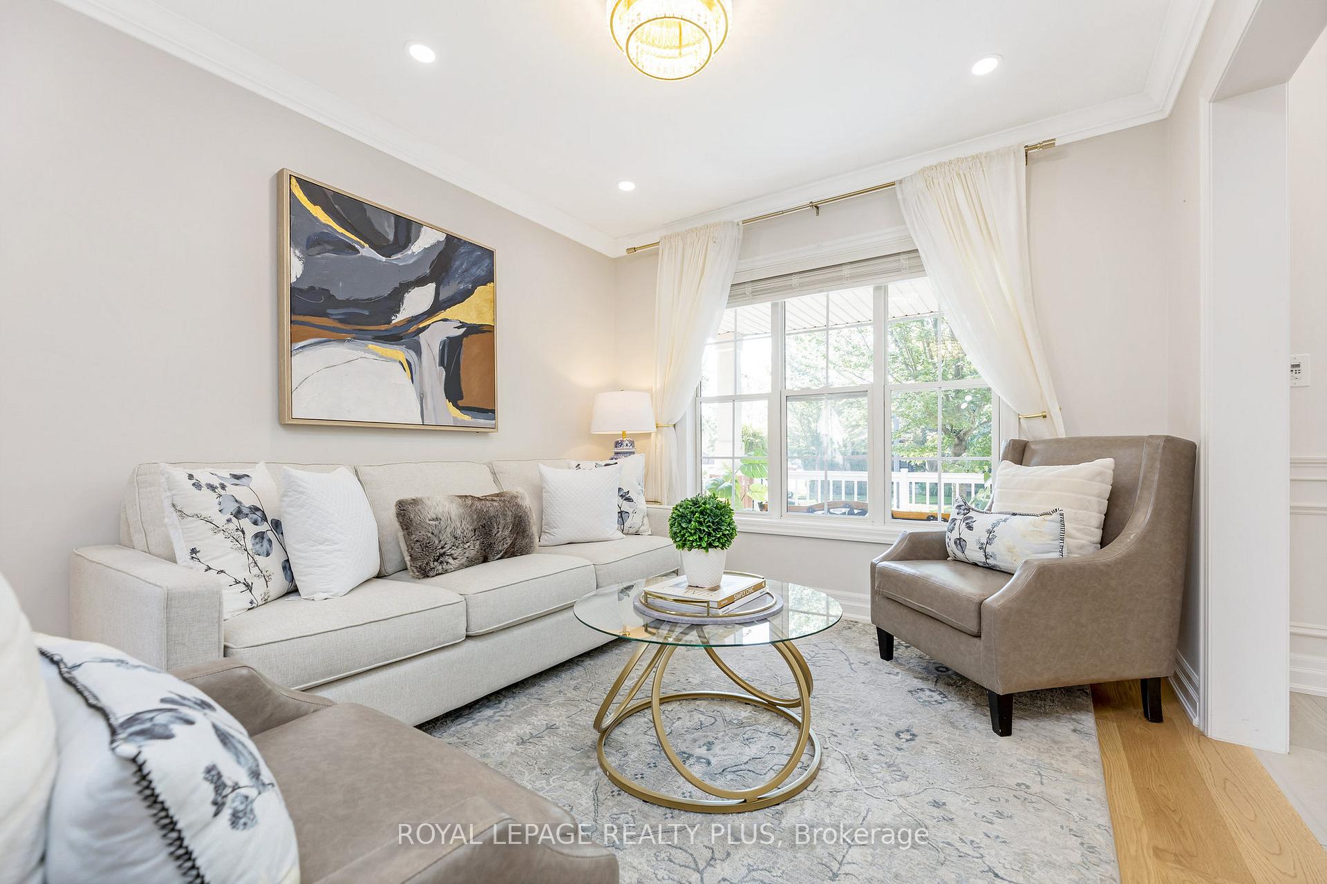Photo 3 of 1525 Swann Crescent, Milton, Clarke — HOMEH