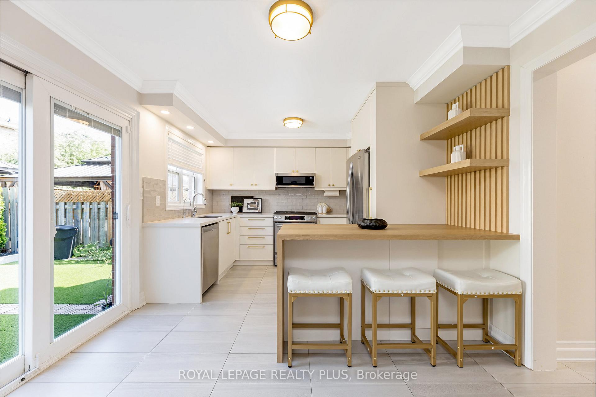 Photo 8 of 1525 Swann Crescent, Milton, Clarke — HOMEH