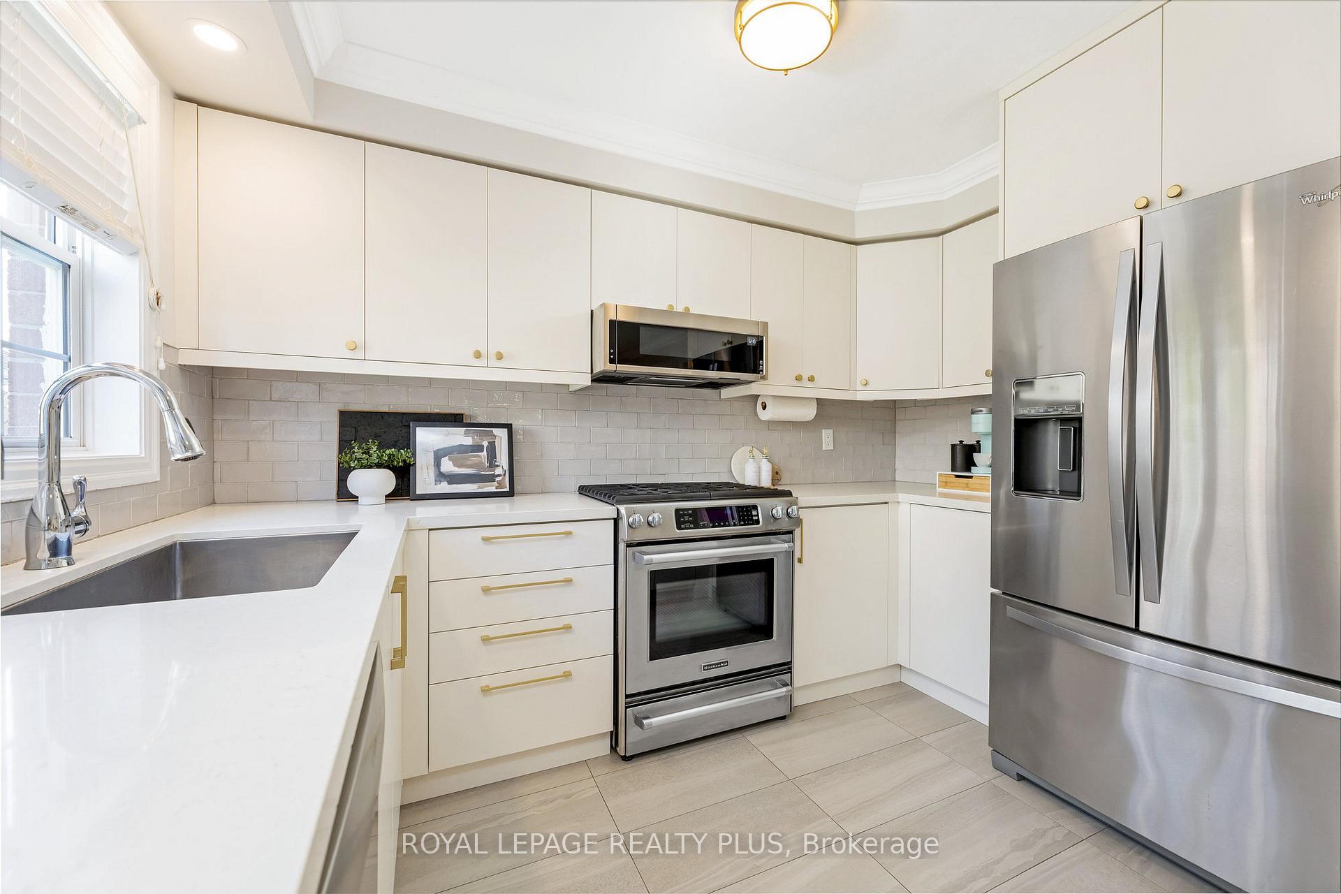 Photo 7 of 1525 Swann Crescent, Milton, Clarke — HOMEH