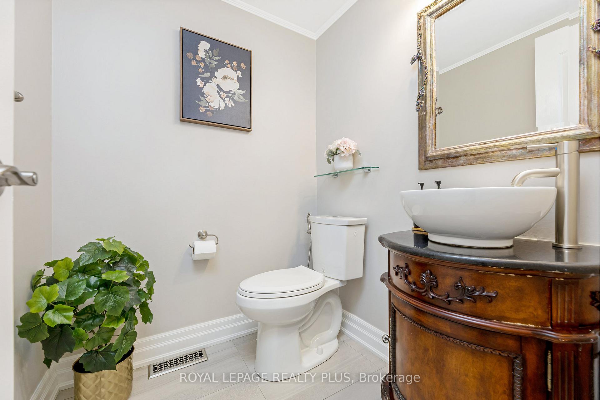 Photo 10 of 1525 Swann Crescent, Milton, Clarke — HOMEH