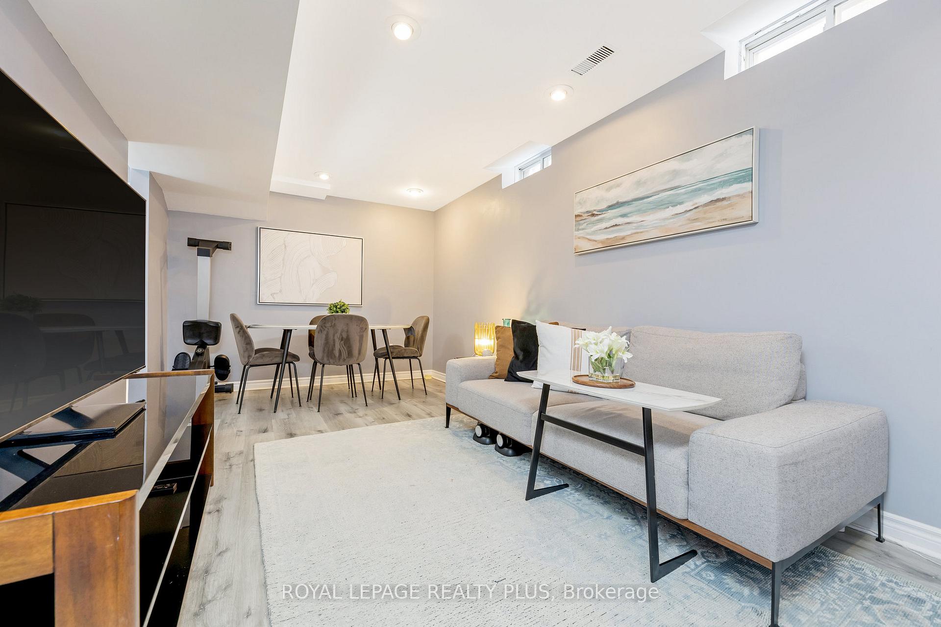 Photo 21 of 1525 Swann Crescent, Milton, Clarke — HOMEH