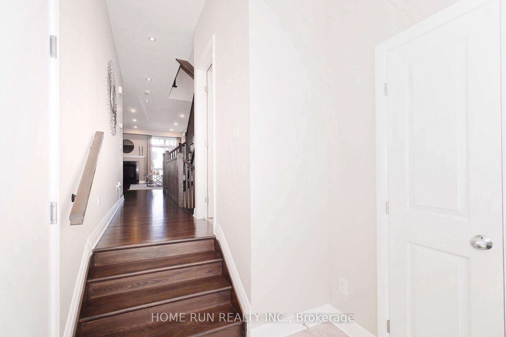Photo 2 of 75 Arkose Street, Ottawa, Kanata - Kanata Lakes/Heritage Hills — HOMEH