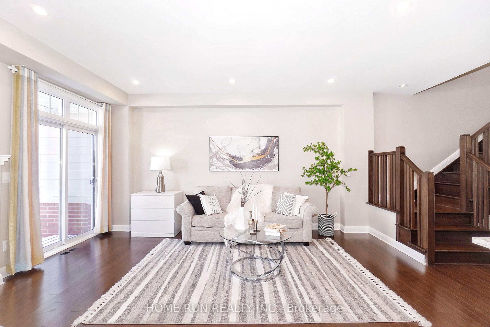 Photo 5 of 75 Arkose Street, Ottawa, Kanata - Kanata Lakes/Heritage Hills — HOMEH
